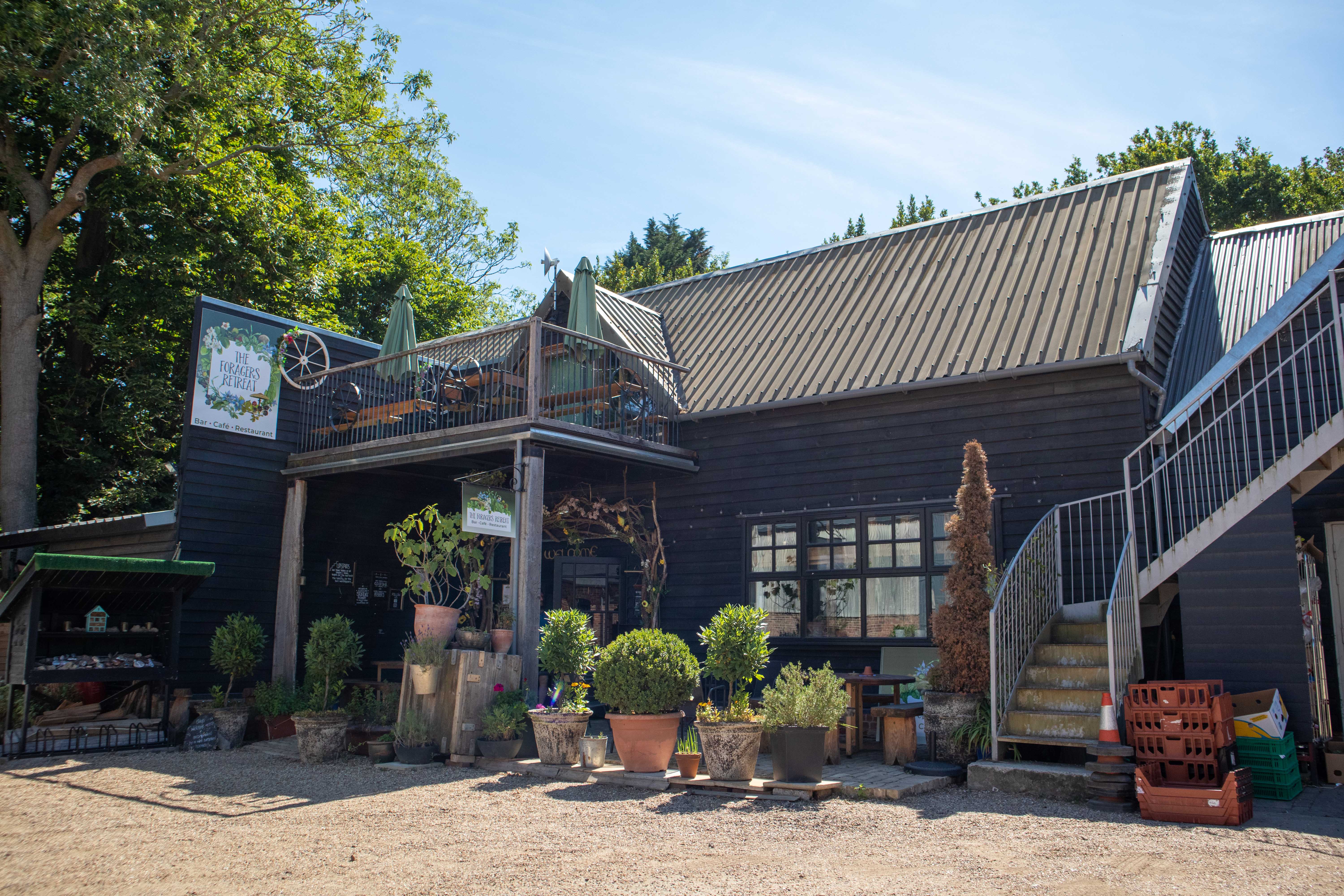 SOLD: Attractive multi-faceted business