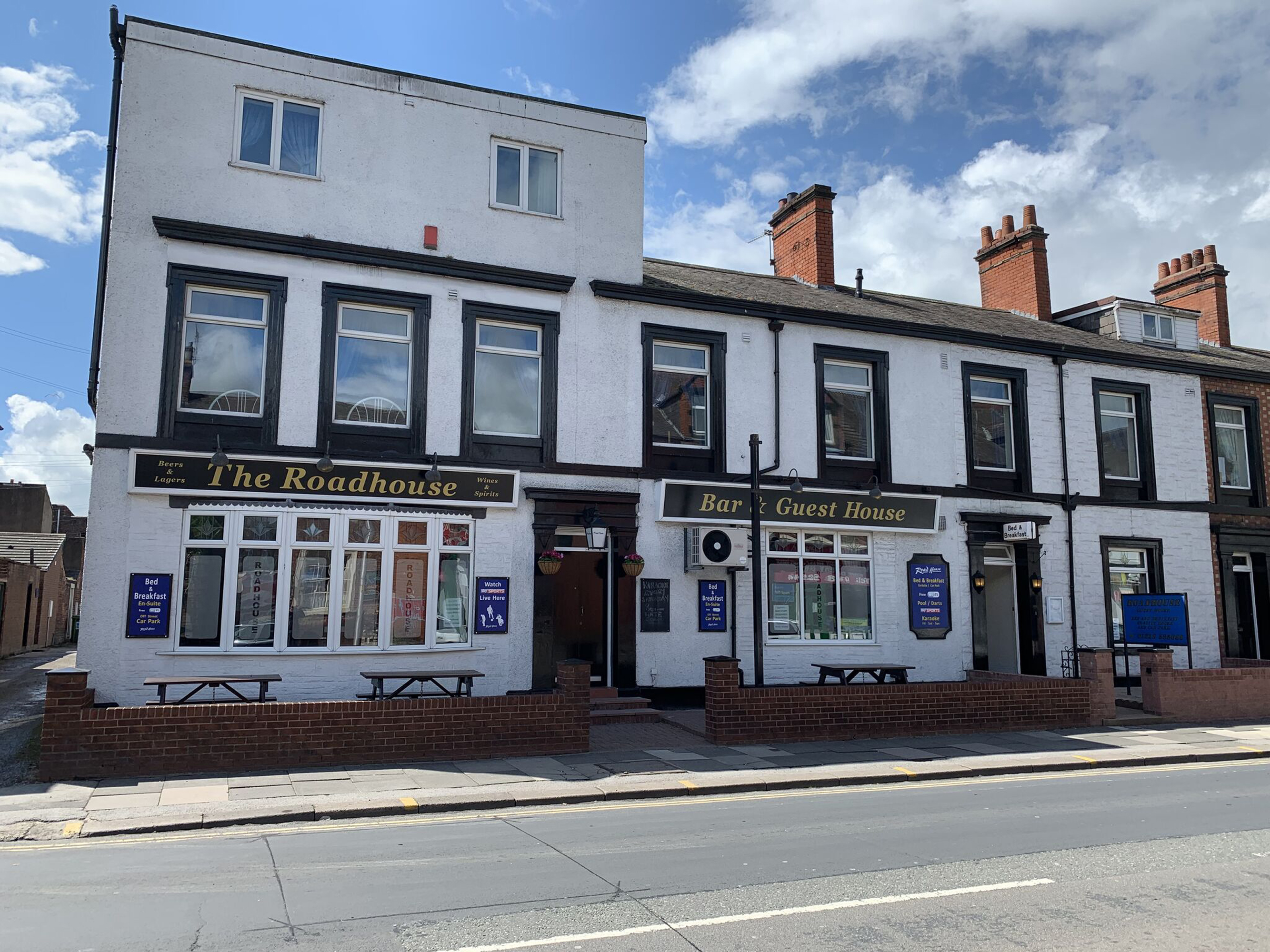 Prominent 34 bed bar and hotel to let in Carlisle
