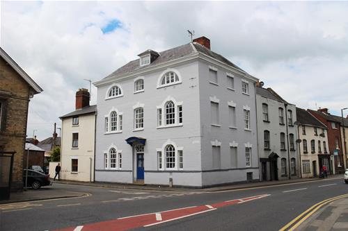Grade II listed Georgian property sold