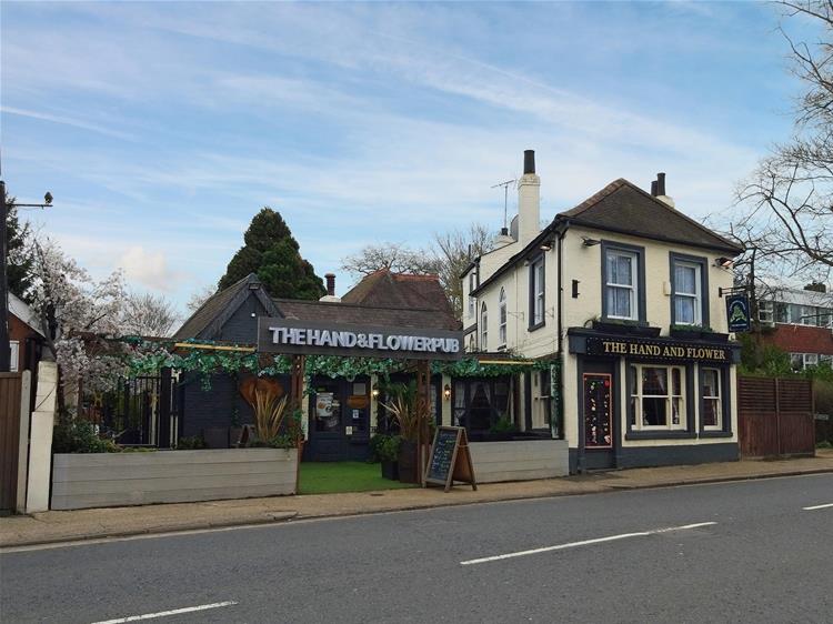 Pub & restaurant in sought after area comes to market