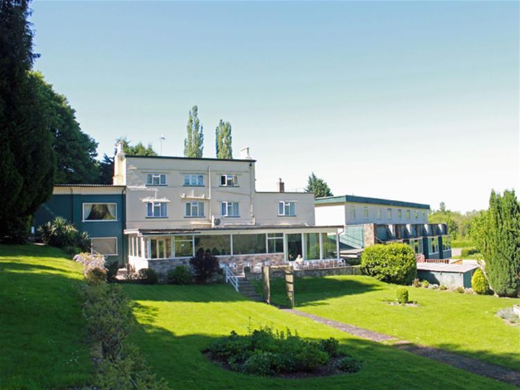 Herefordshire country house hotel sold