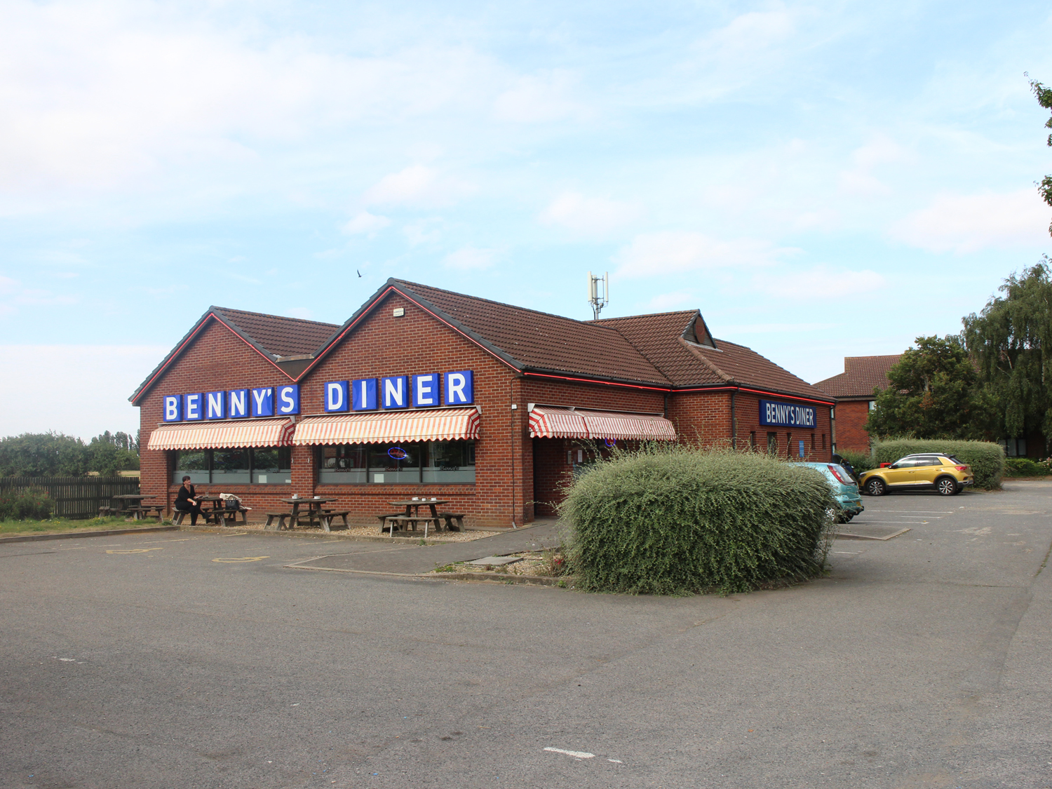 Busy Lincolnshire roadside restaurant for sale