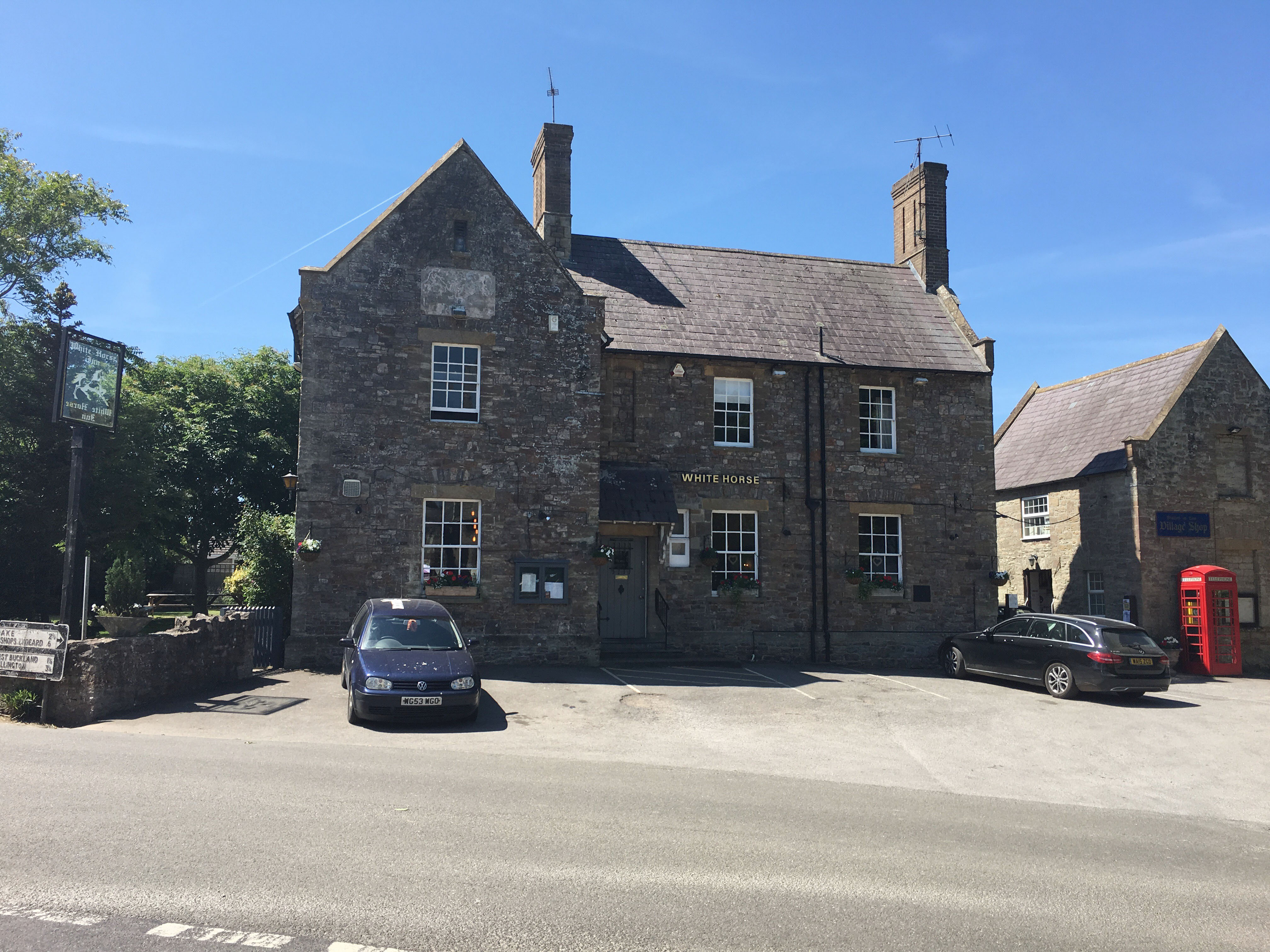 Prestigious Somerset village free house for sale