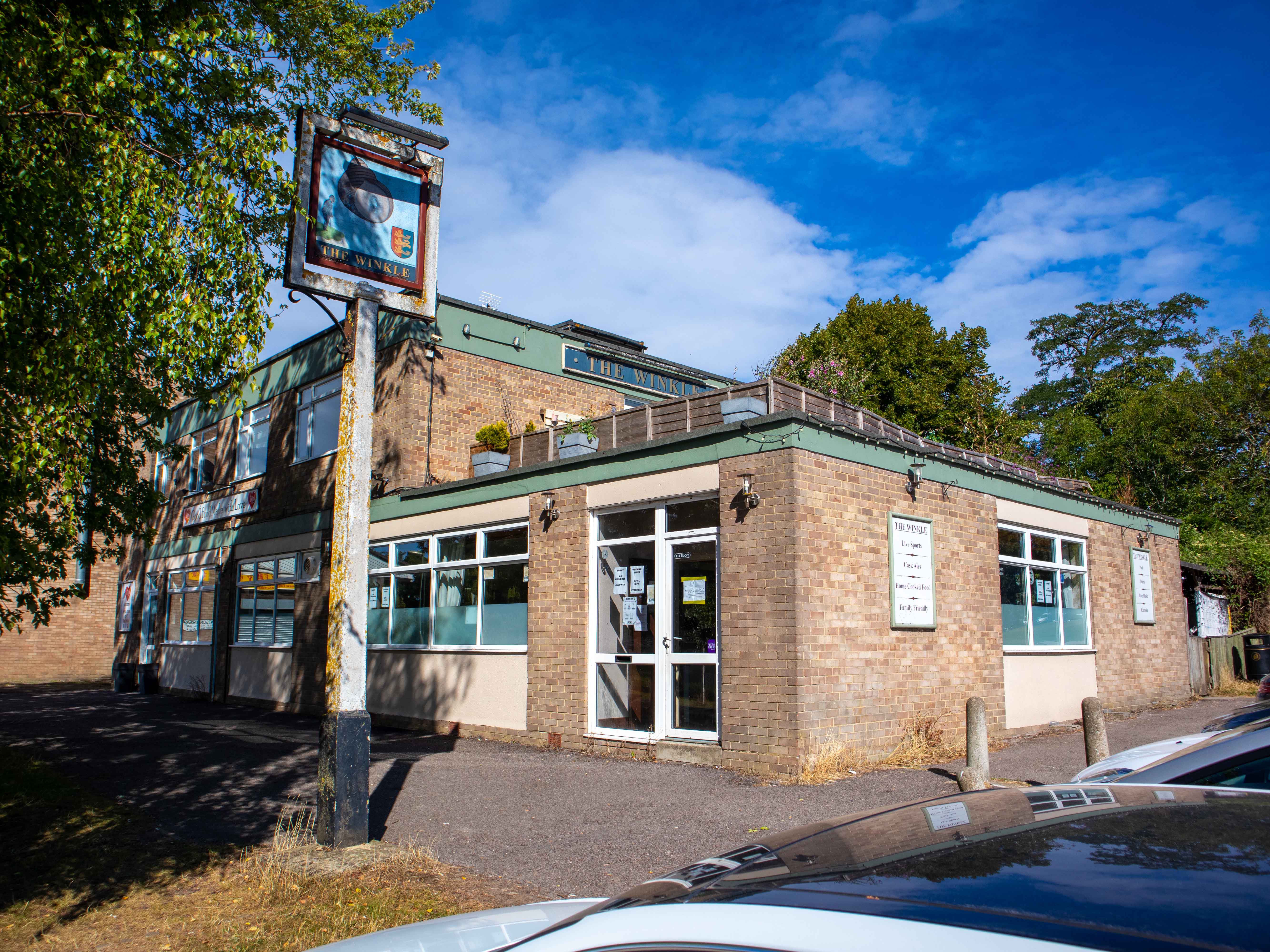 Purpose Built Community Pub in Basingstoke sells with Sidney Phillips
