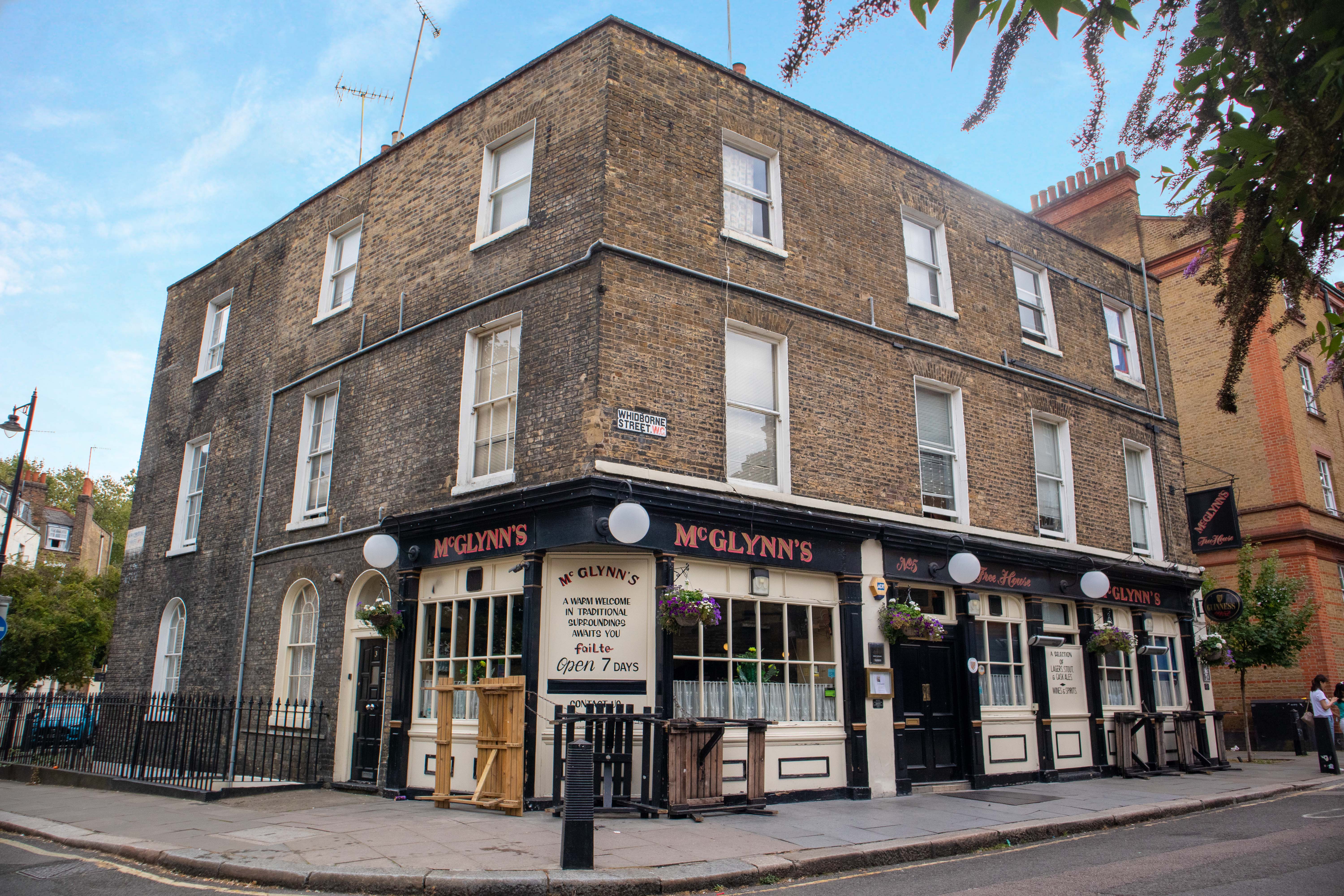 Landmark pub in London sold