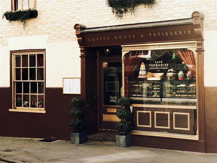 Parisian style coffee shop and patisserie for sale