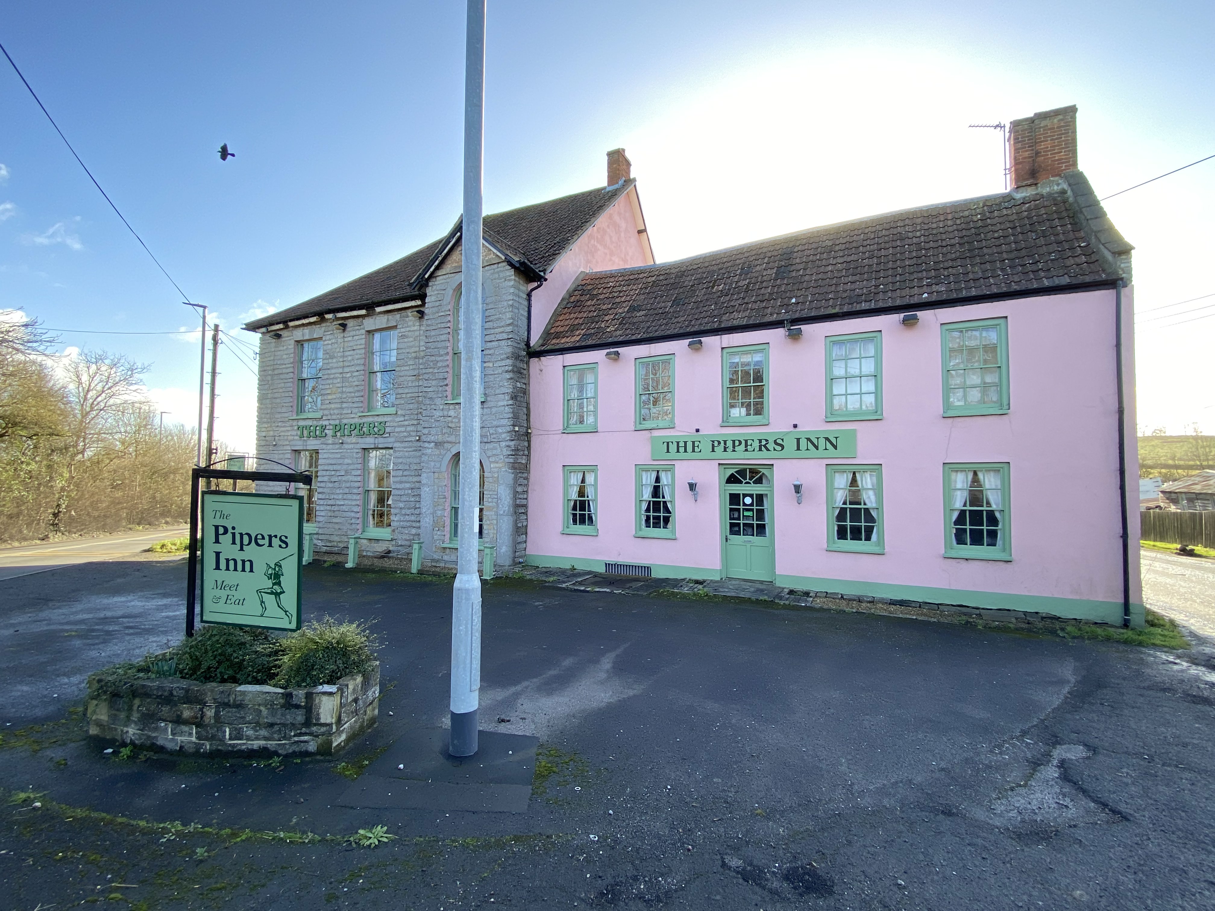 Landmark Somerset pub sold