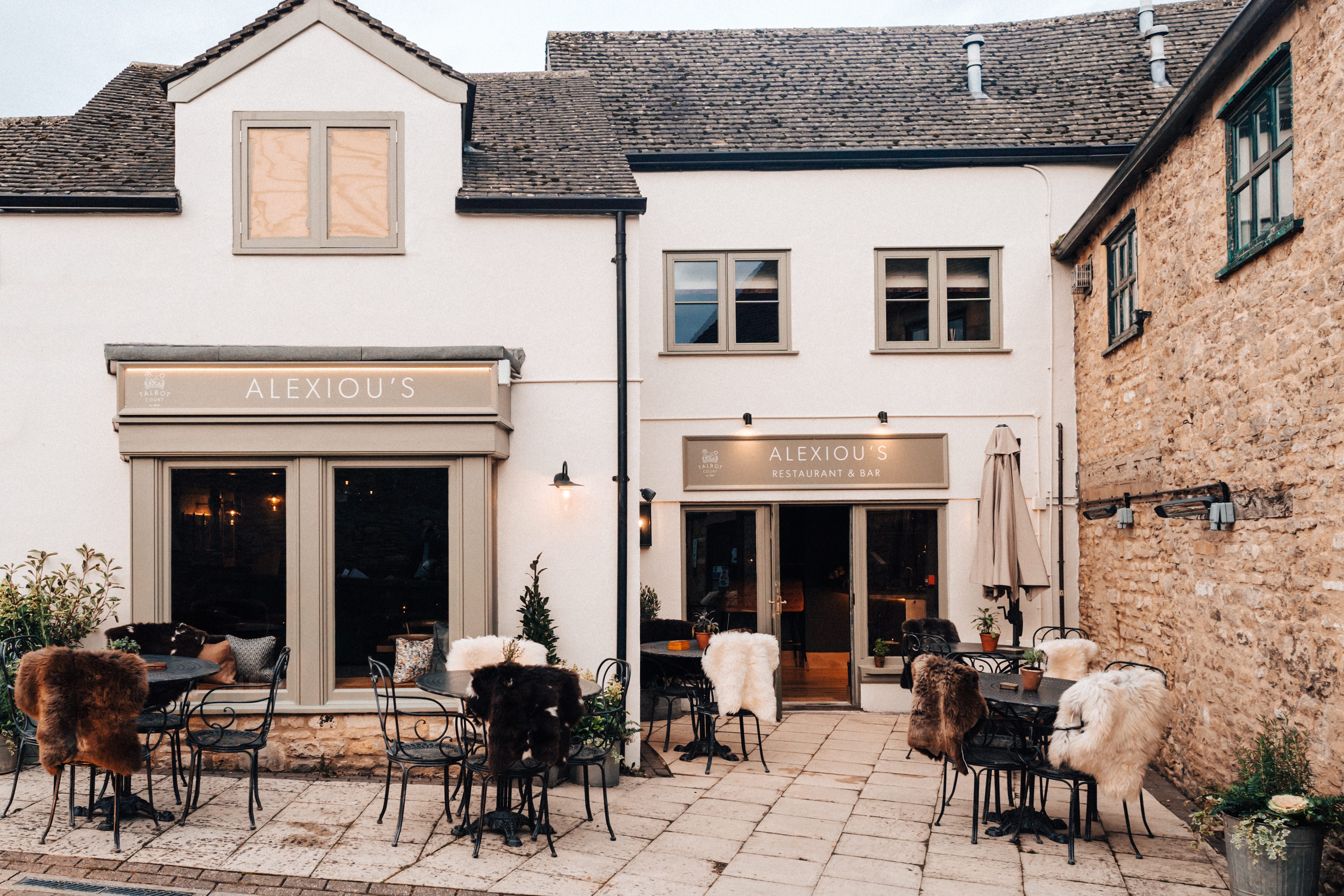 Quintessential Cotswold restaurant SOLD in record time!