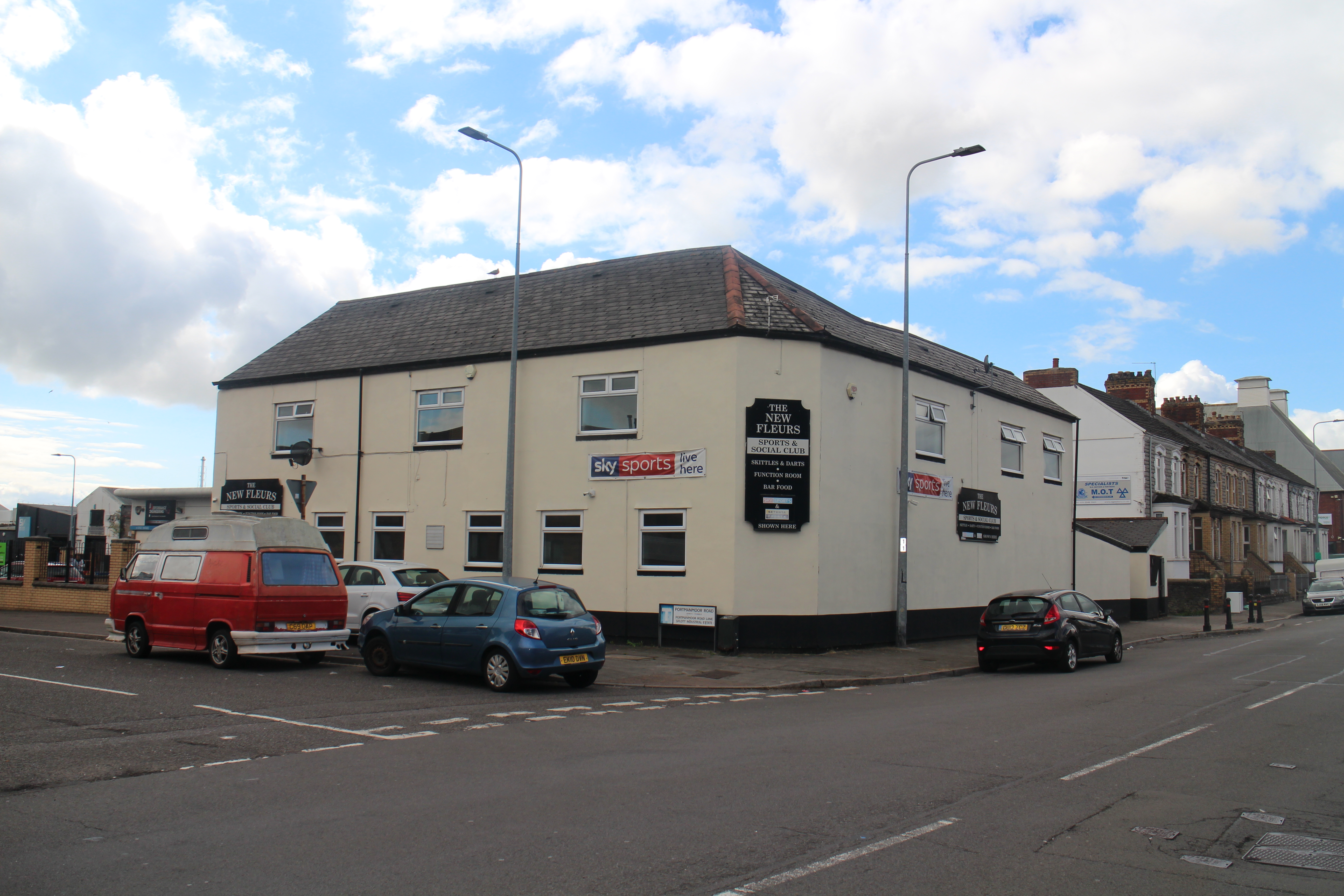 Substantial Cardiff pub and social club for sale