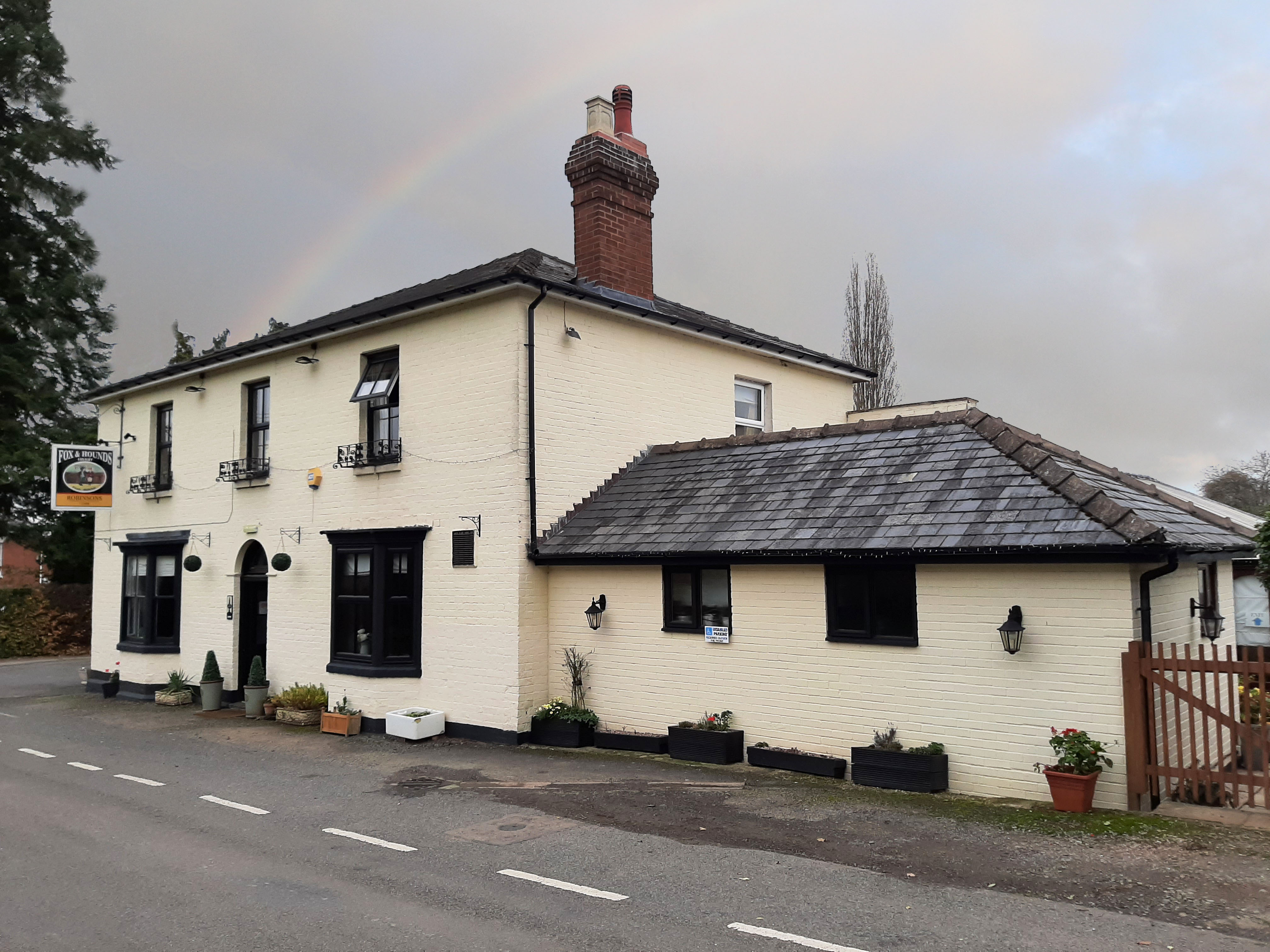 Beautiful Worcestershire country pub for sale
