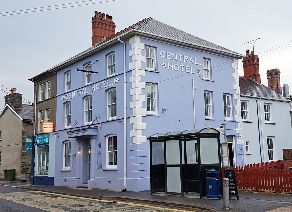 West Wales lock-up pub let by Sidney Phillips