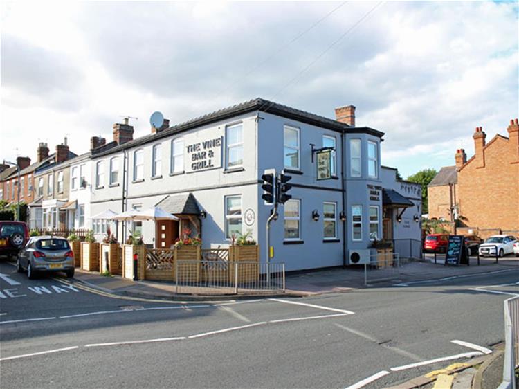 Worchester free-of-tie lease now available