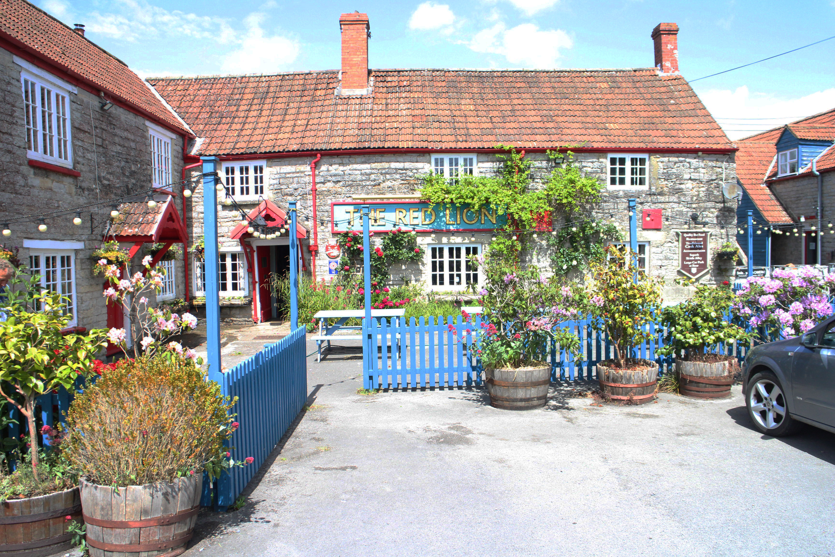 15th Century free house let