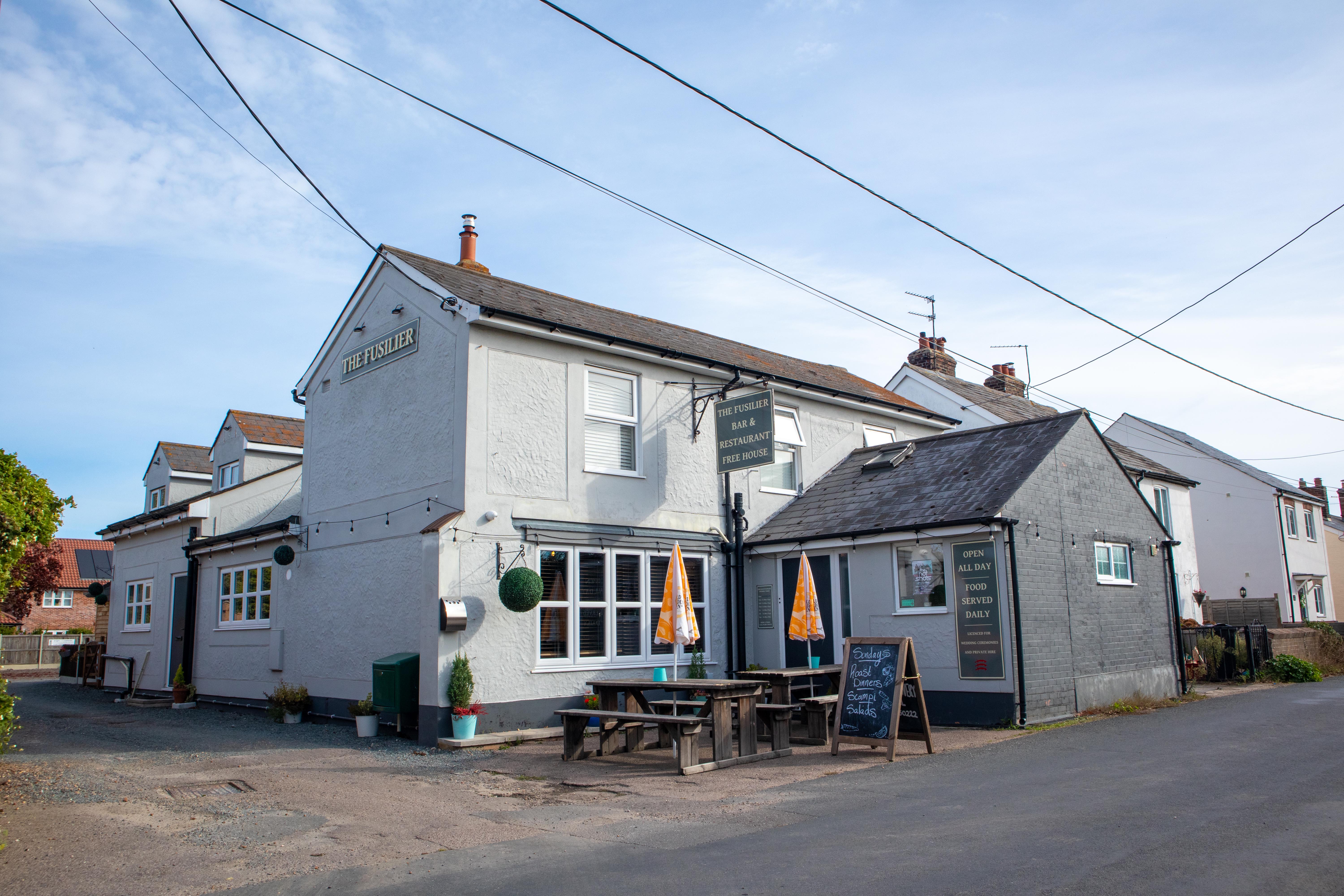 New free-of-tie lease for profitable Essex pub