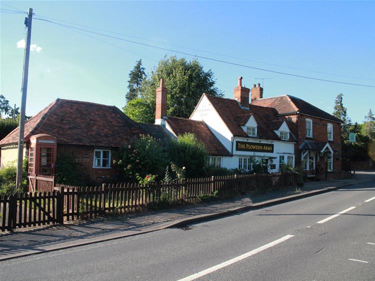 Thames Valley pub comes to market
