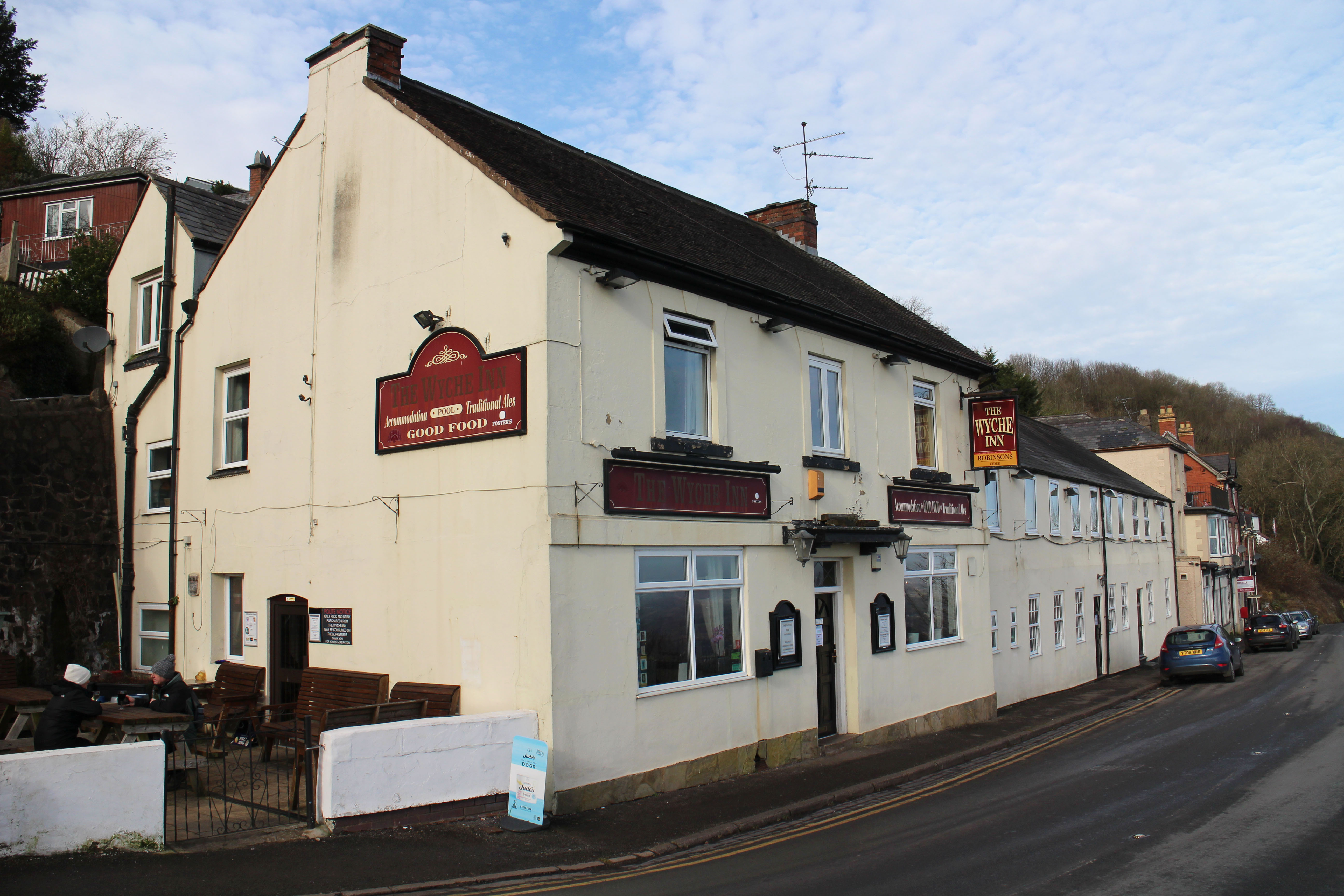 SOLD: Outstanding pub in Worcestershire for sale