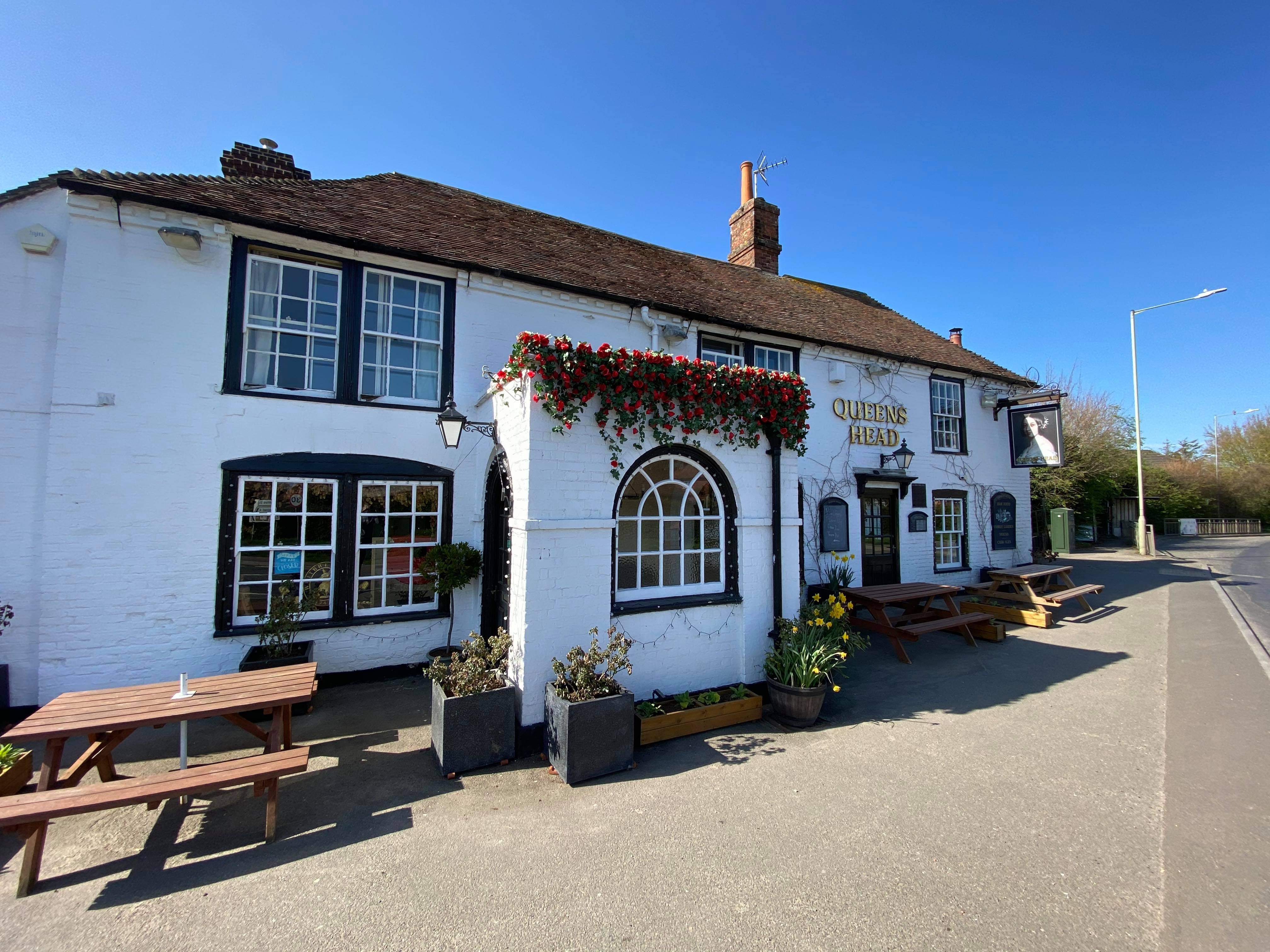 Pub in expanding Kent suburb for sale