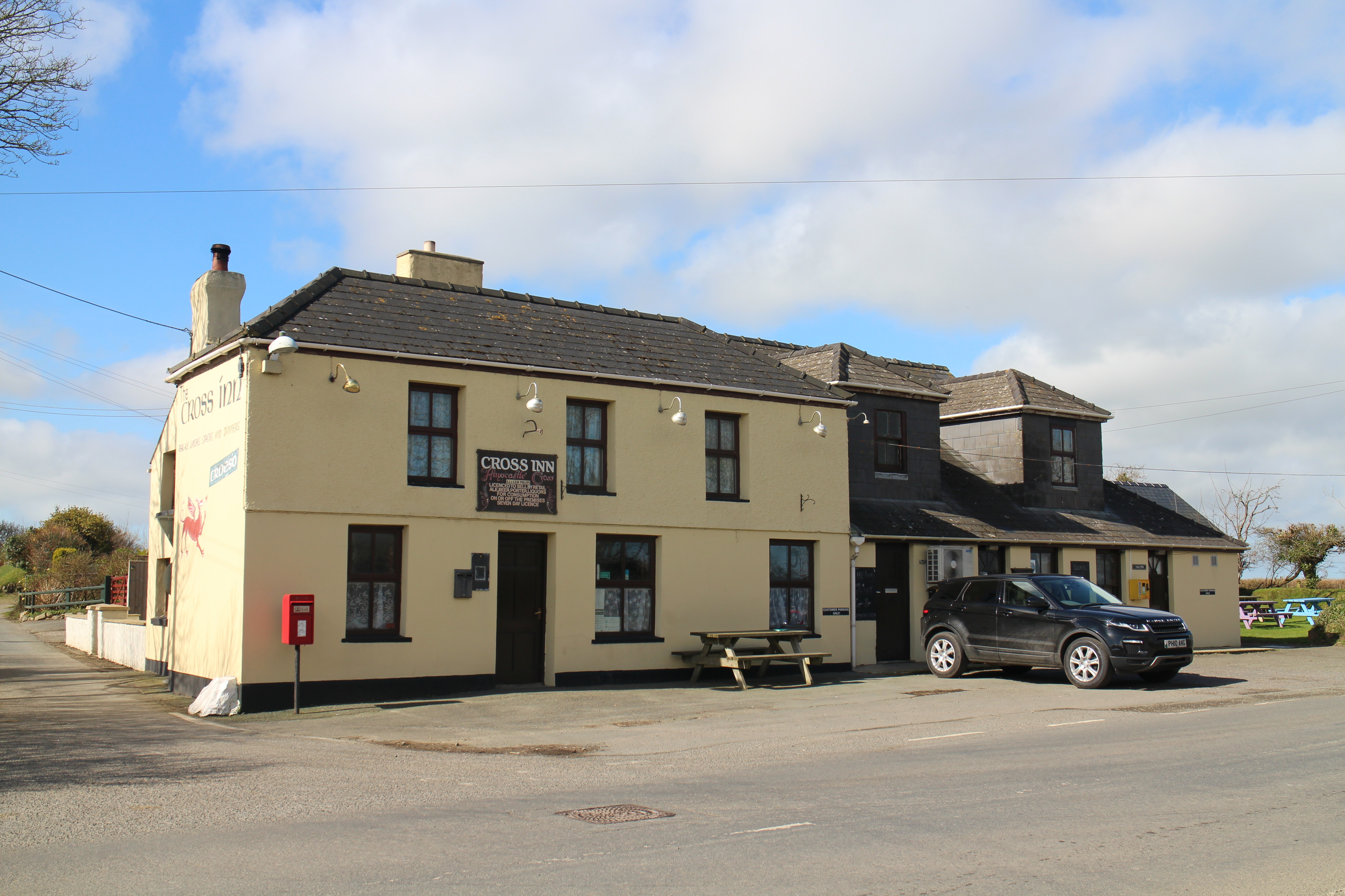 Prominent Pembrokeshire freehouse pub for sale