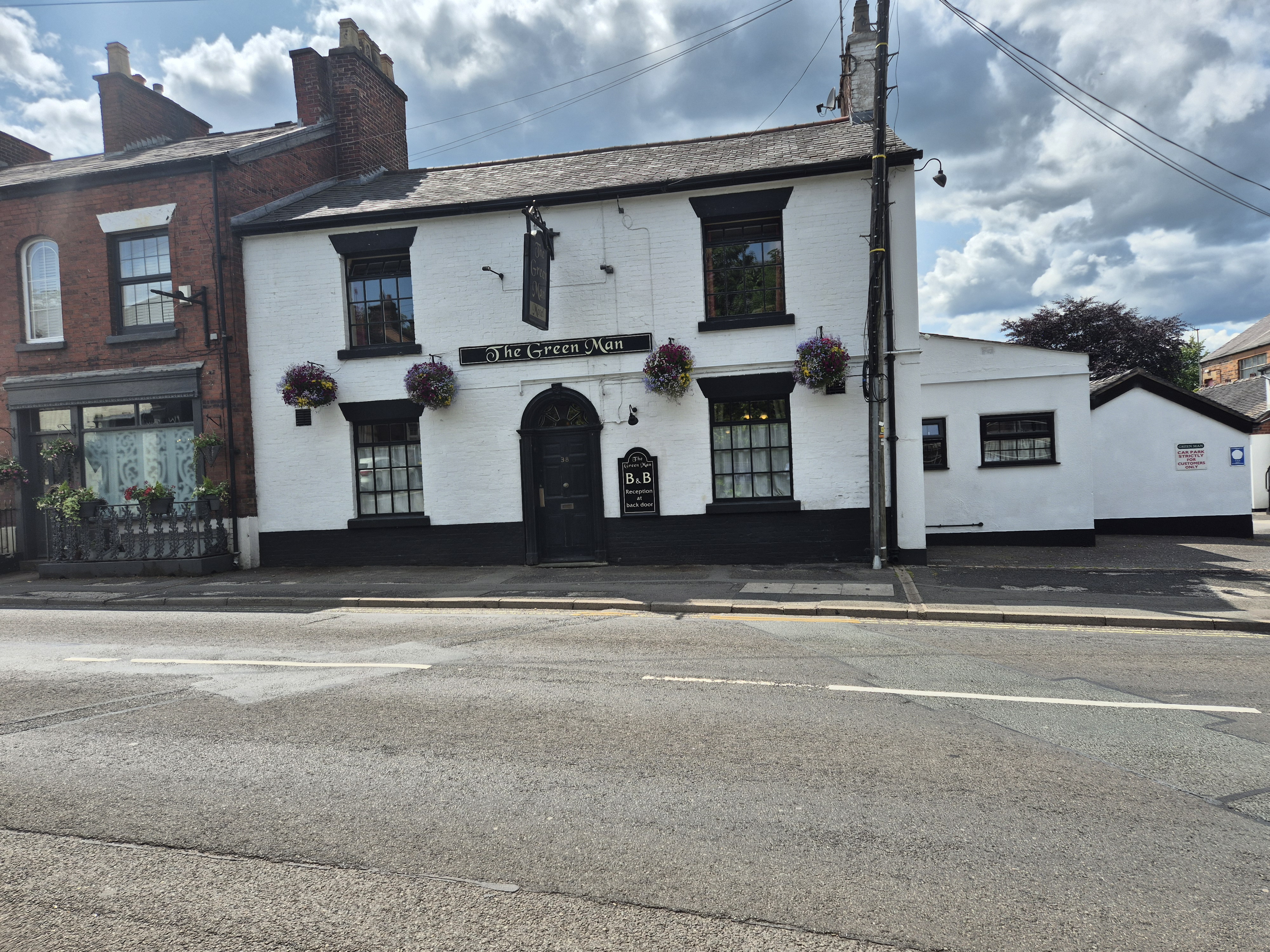 Staffordshire Moorlands guest house for sale