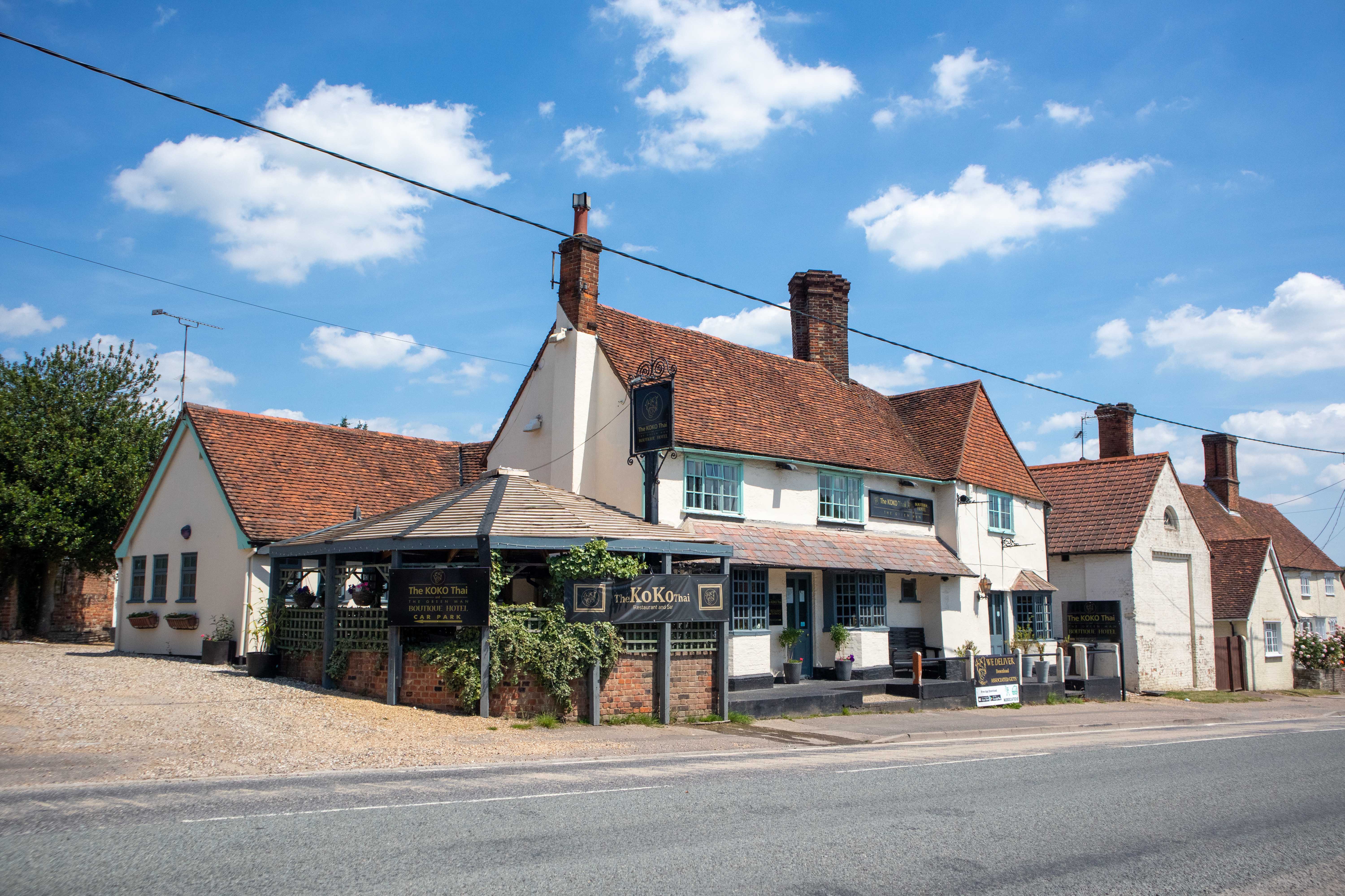 Blank canvass pub/restaurant/café opportunity to let in Essex