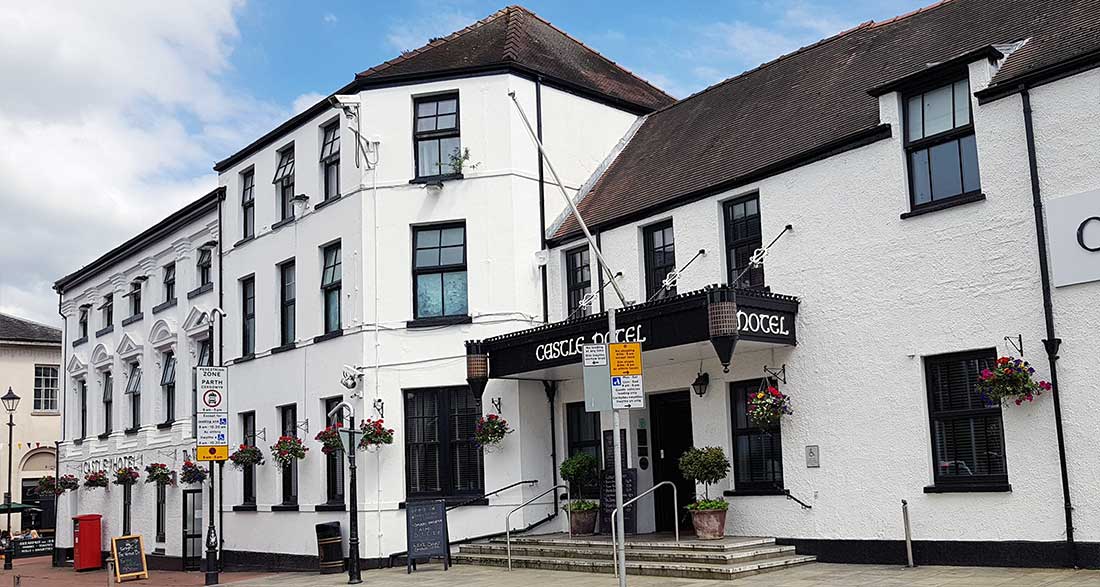 Town centre 30 bedroom hotel for sale in Neath Port Talbot, West Glamorgan – Castle Hotel