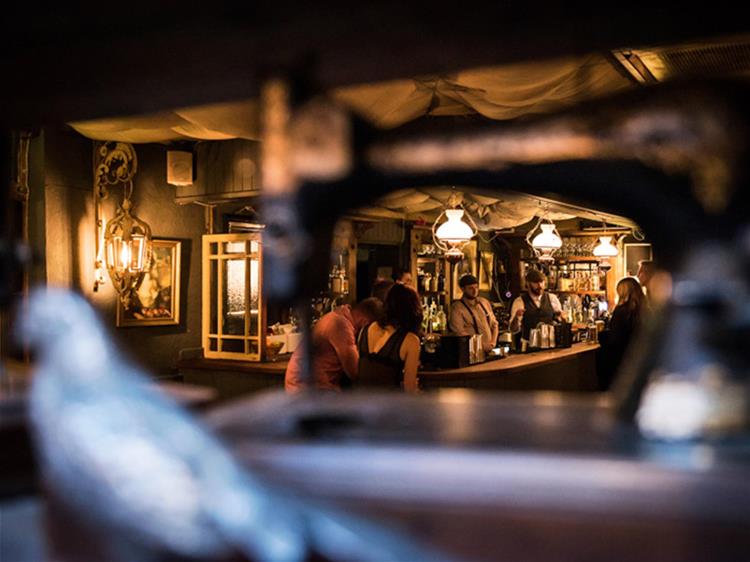 Canterbury bar and late night venue for sale
