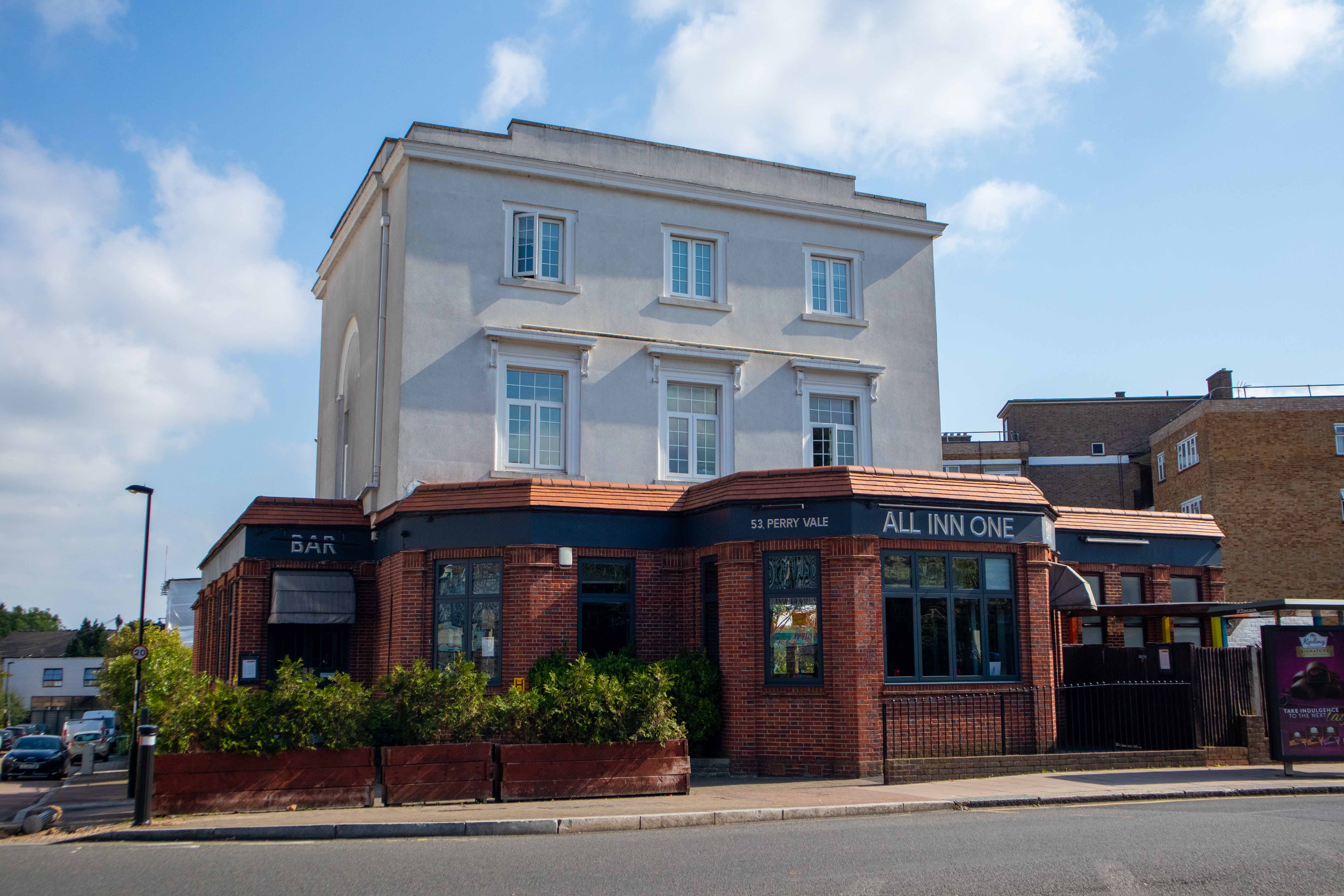 Profitable London pub let by Sidney Phillips
