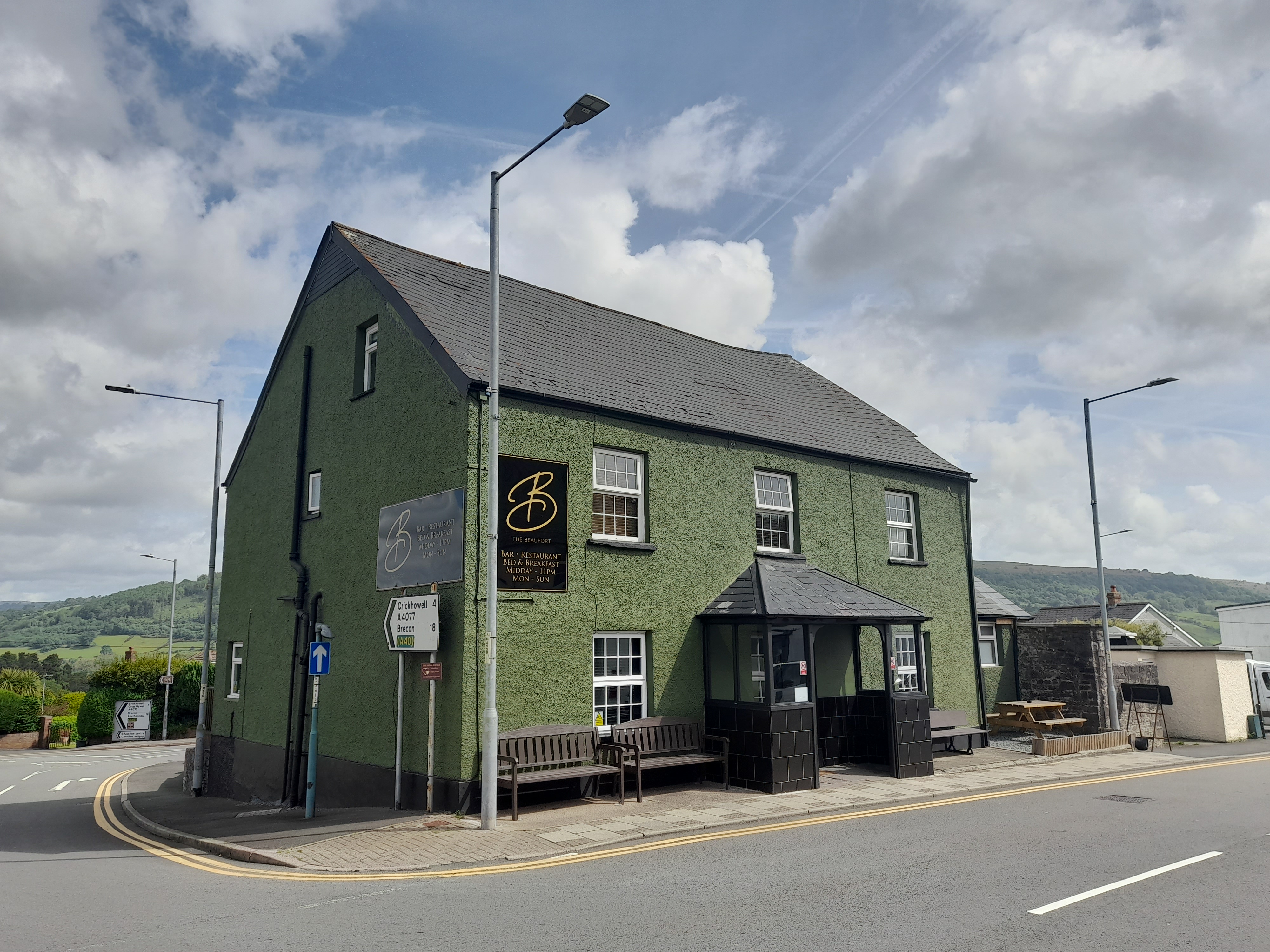Brecon Beacons pub with letting rooms for sale