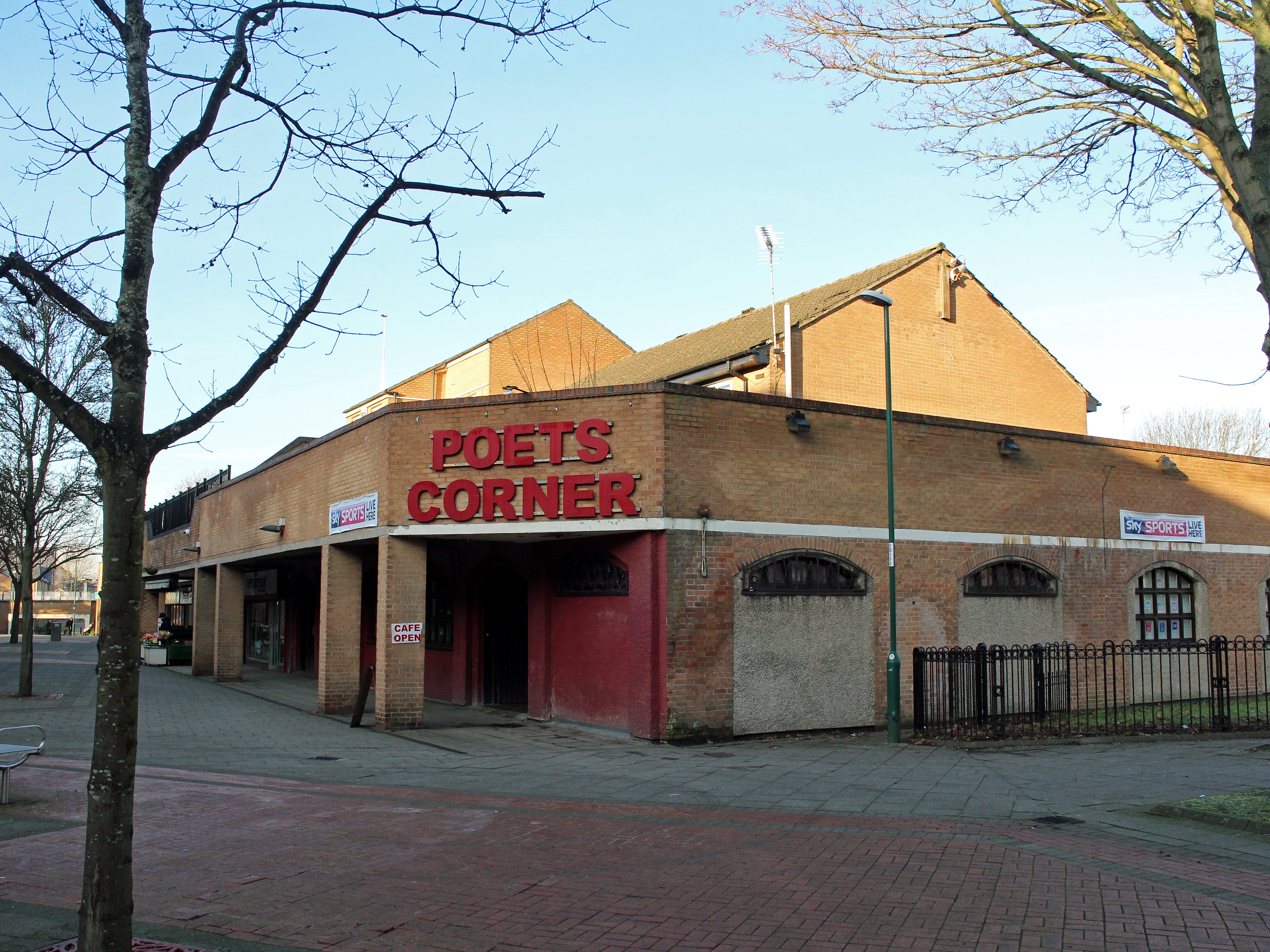 Wet led Nottingham pub sold