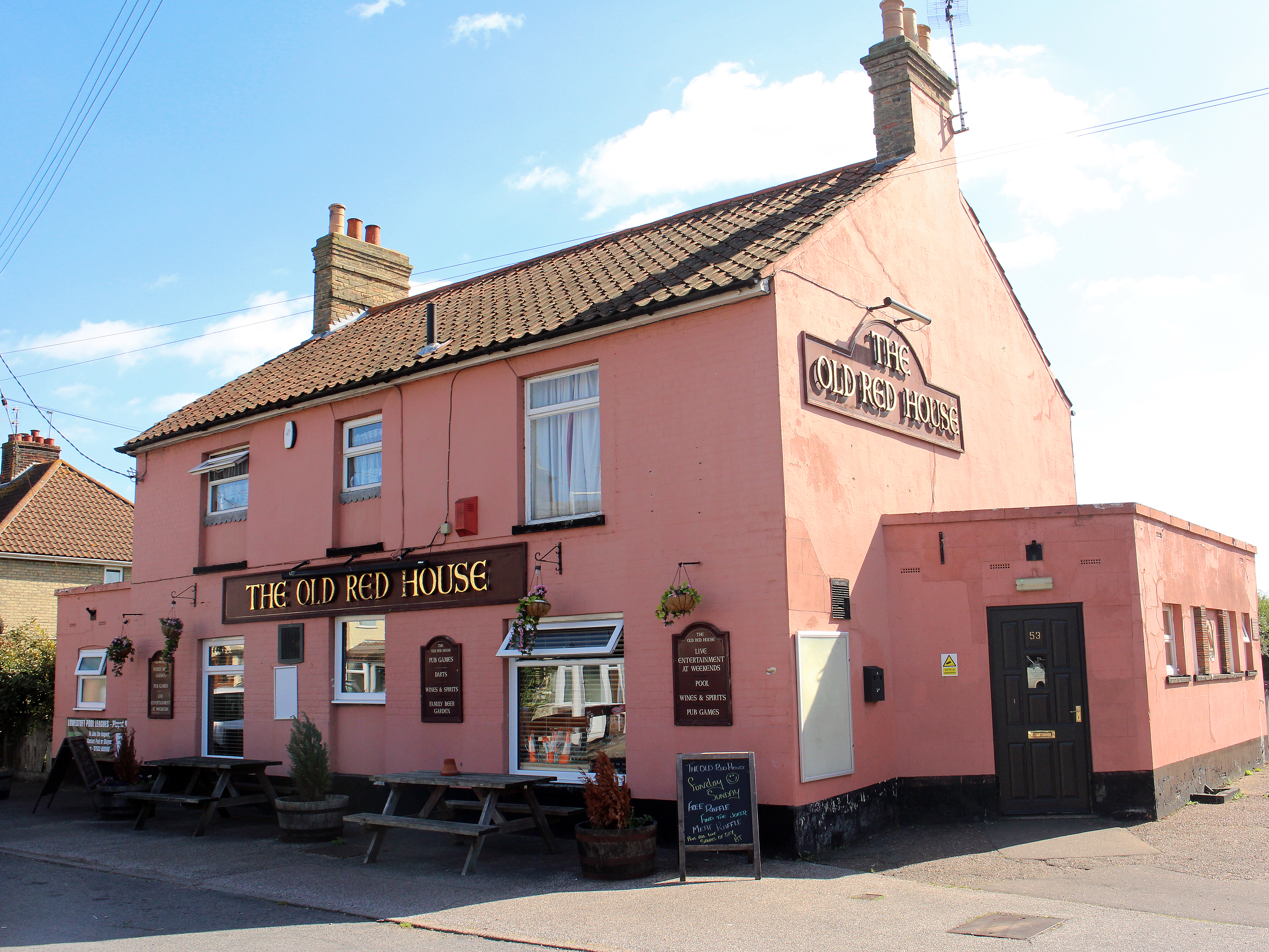 Suffolk coastal village pub sold
