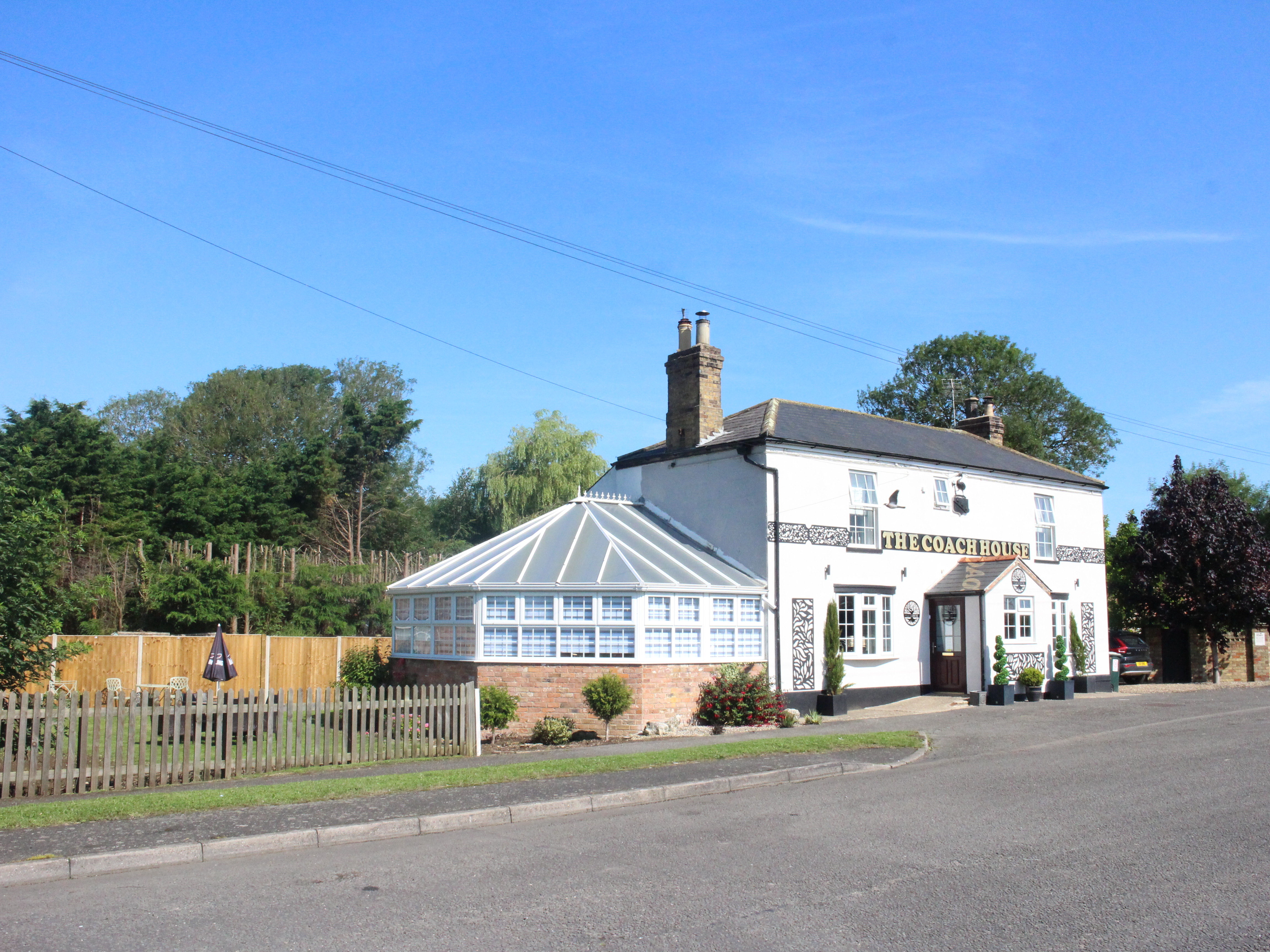 Lincolnshire pub near Boston sold