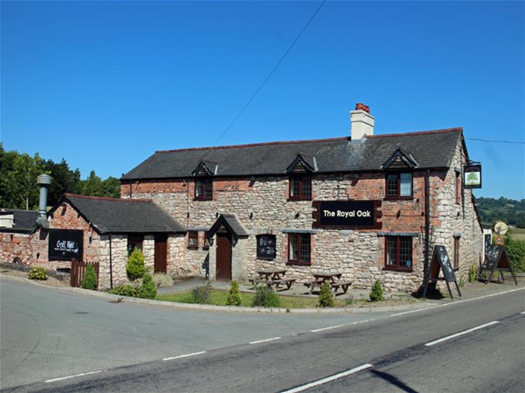 Shropshire country pub let