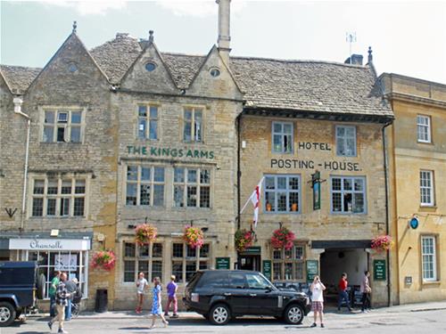 Historic Cotswold pub sold