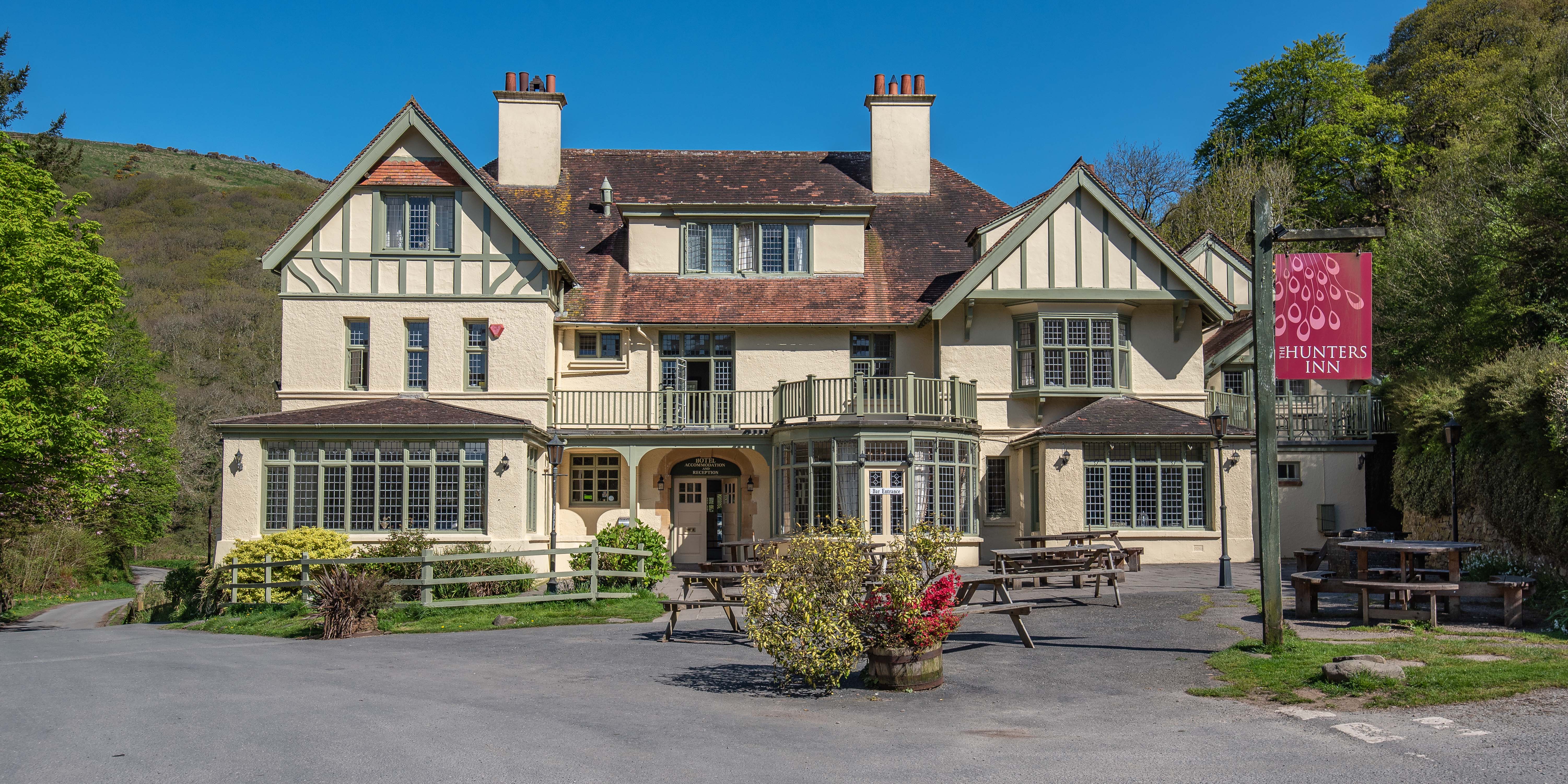 National Trust country pub to let on Exmoor coastline