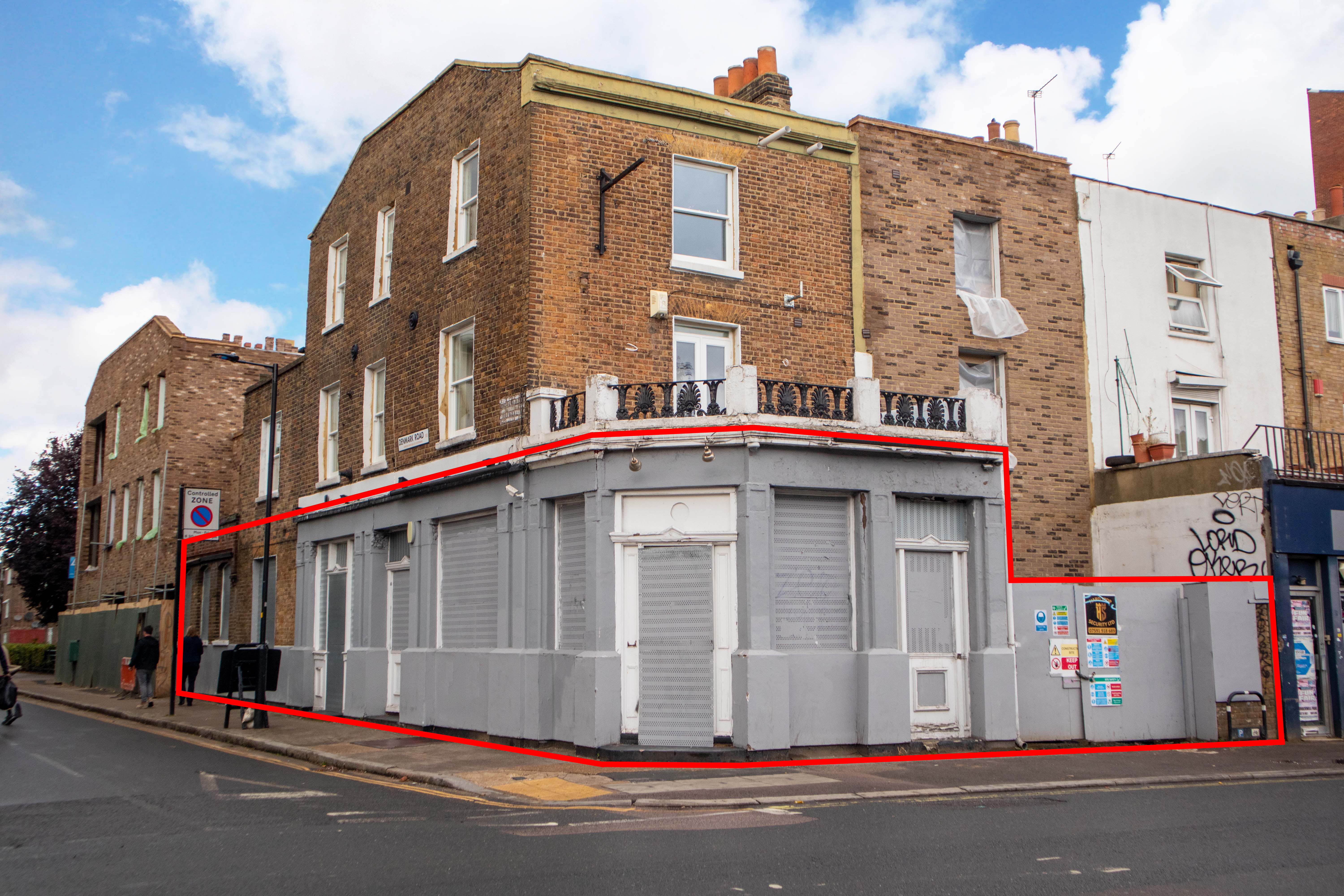 Blank canvass pub/bar opportunity to let in London