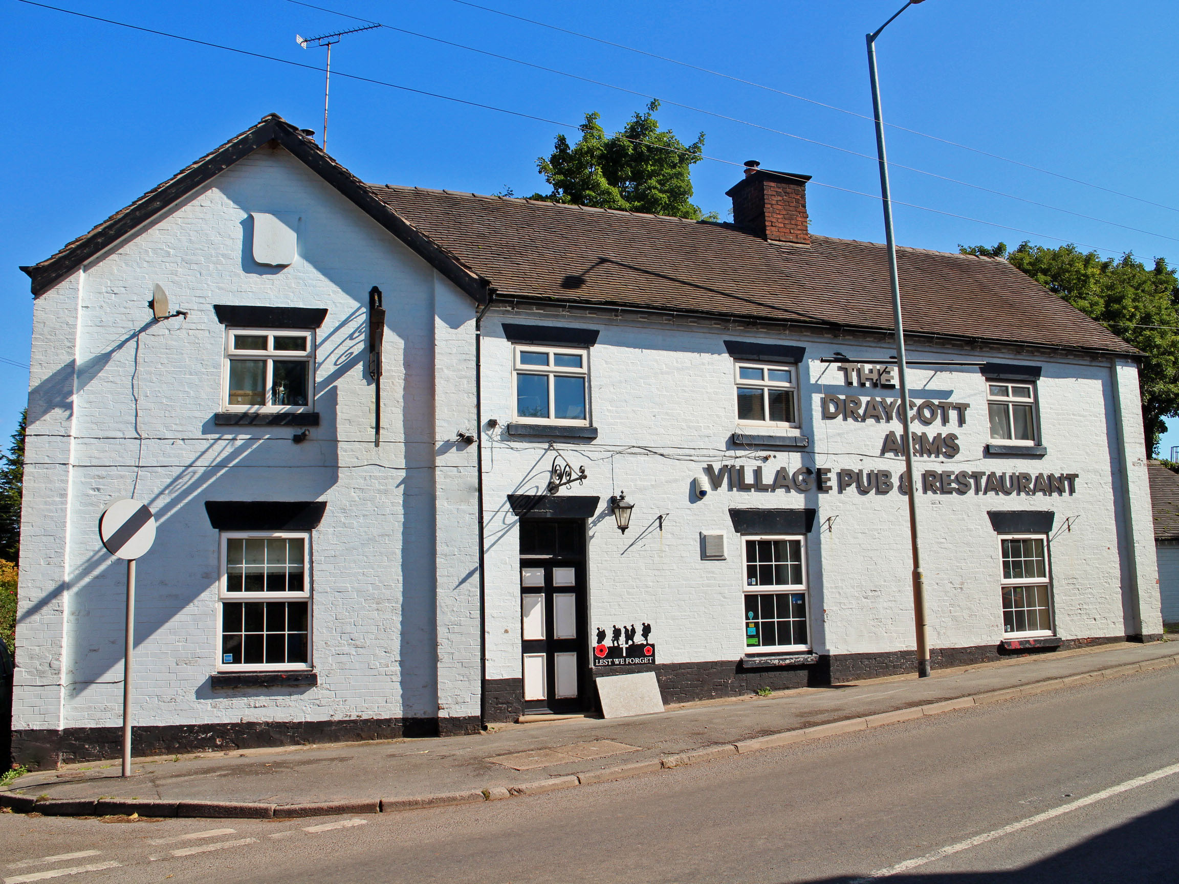 Staffordshire pub let by Sidney Phillips