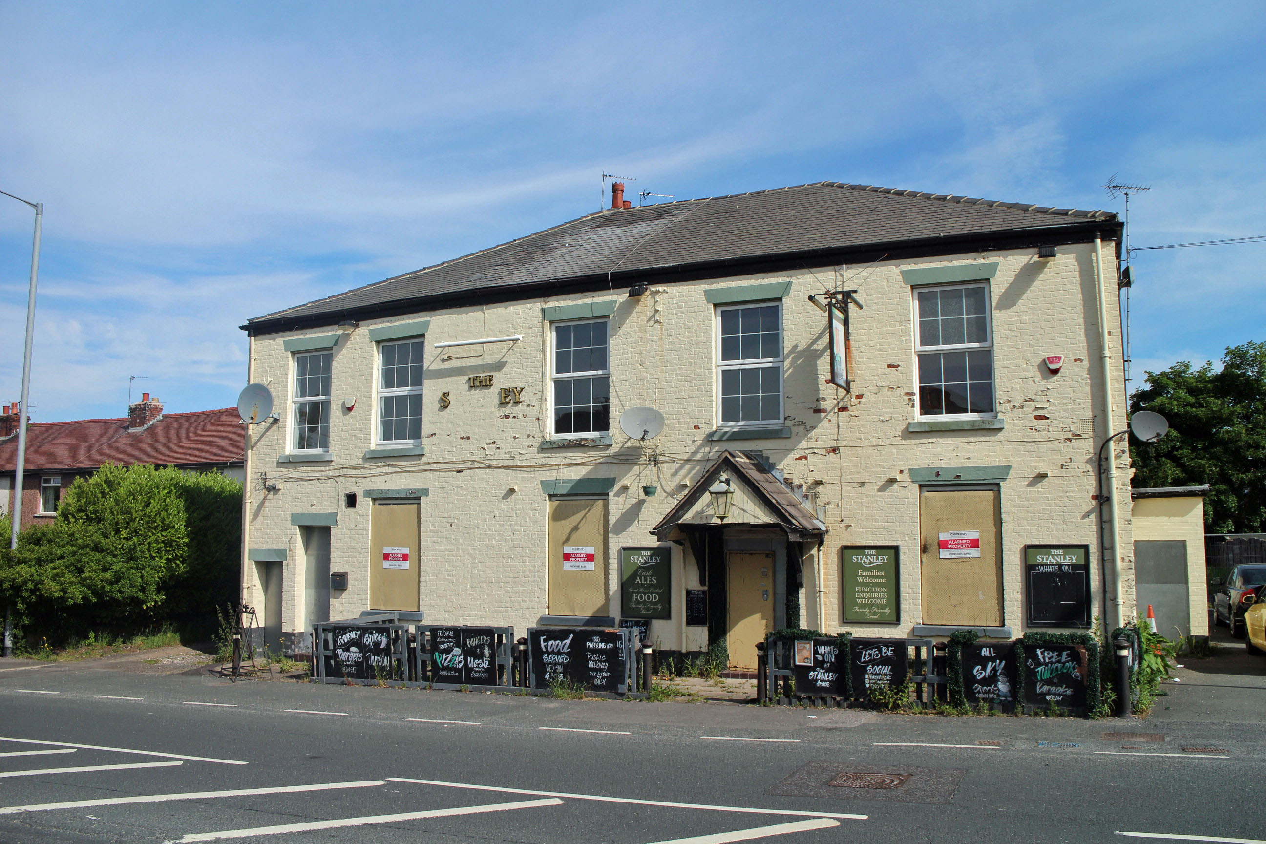 Closed pub in Lancashire sold by Sidney Phillips