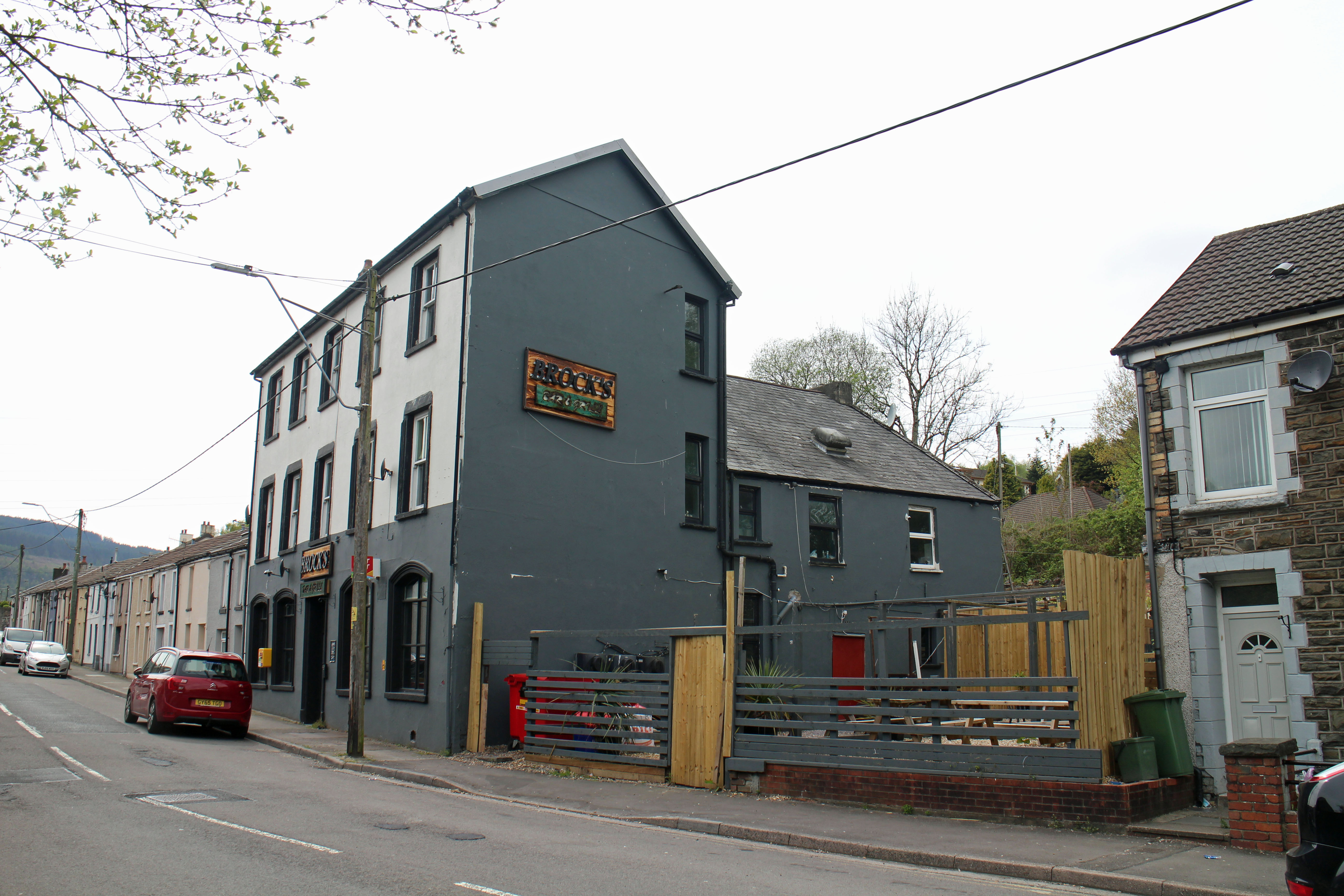 Substantial pub for sale in the Welsh Valleys