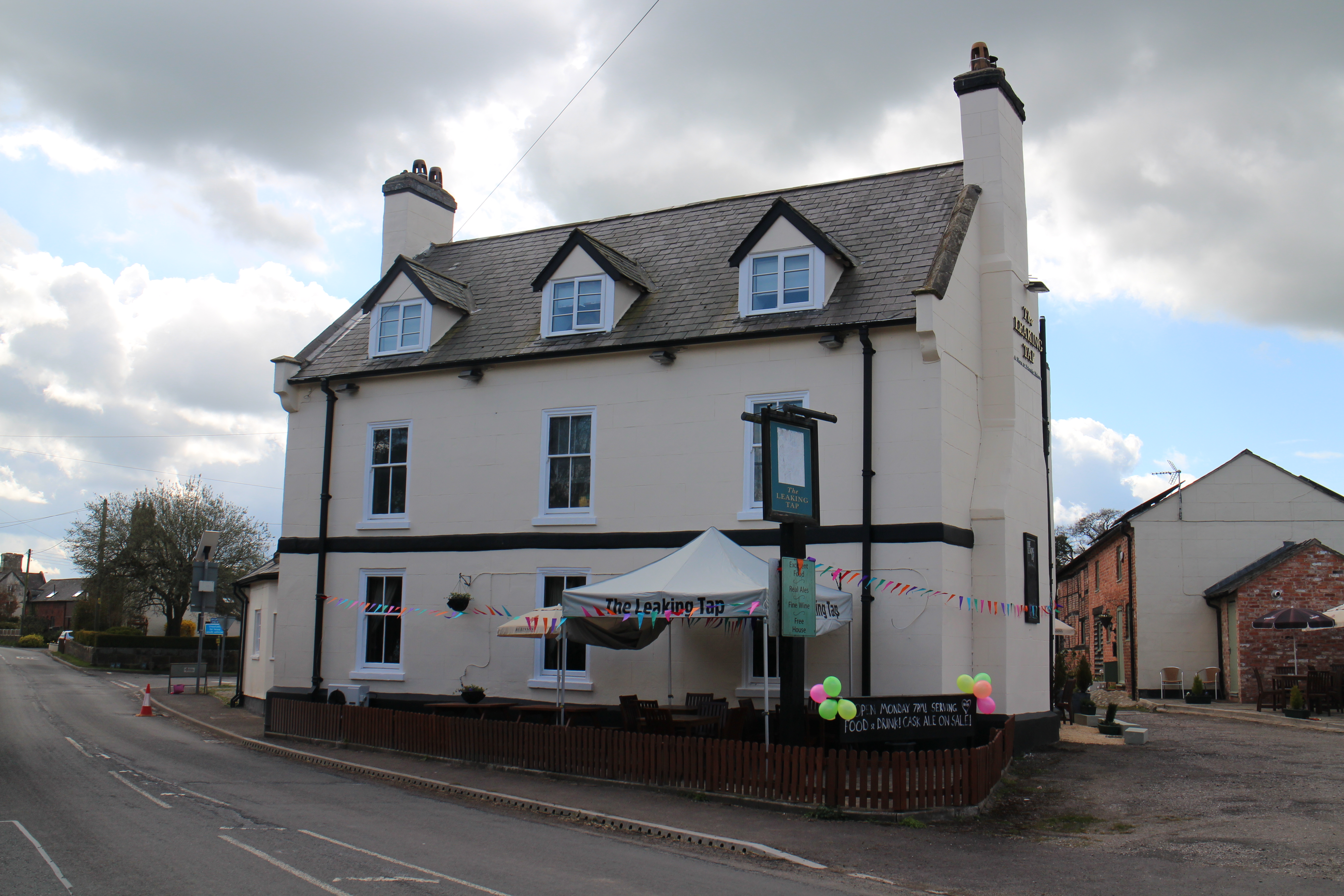 Georgian Public House for Sale in Village near Ellesmere