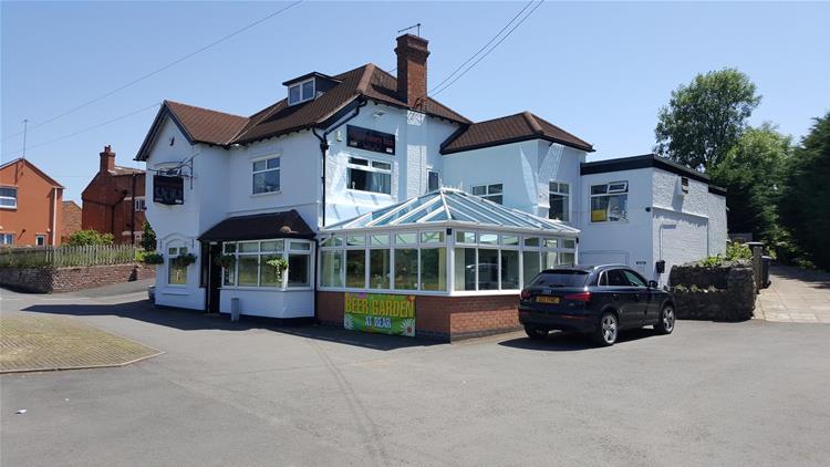 Thriving Shropshire free house for sale