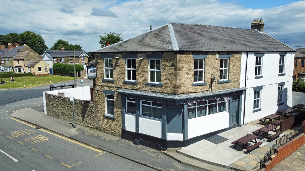BISHOP AUCKLAND - VILLAGE PUB