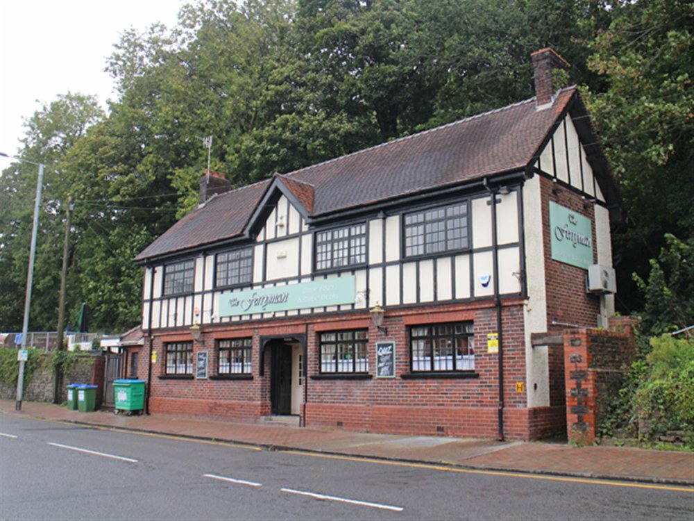 NEATH PORT TALBOT (M4 CORRIDOR) - SUBURBAN MAIN ROAD PUBLIC HOUSE 