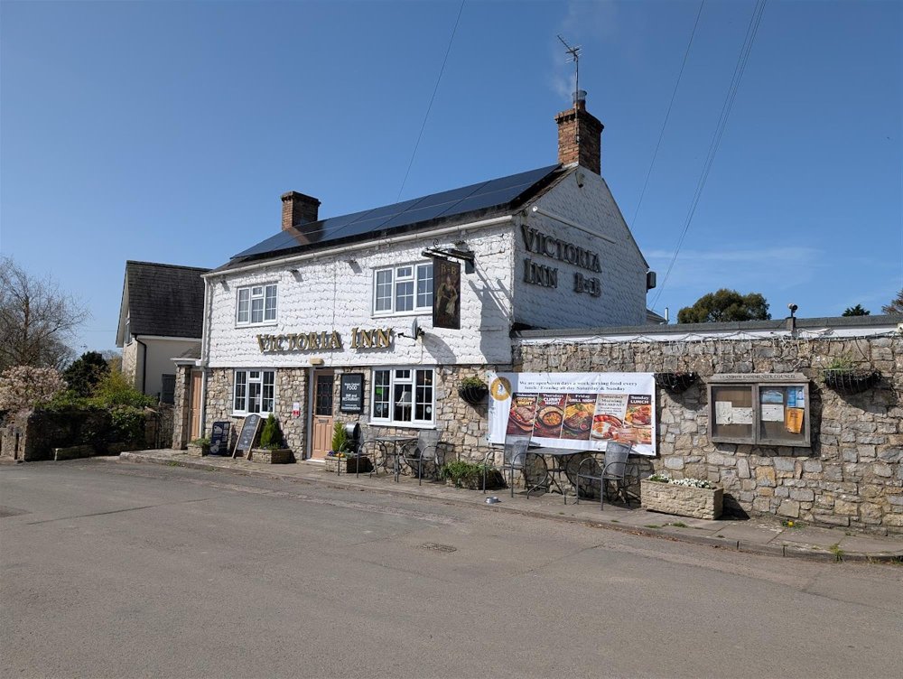 VALE OF GLAMORGAN - VILLAGE INN 