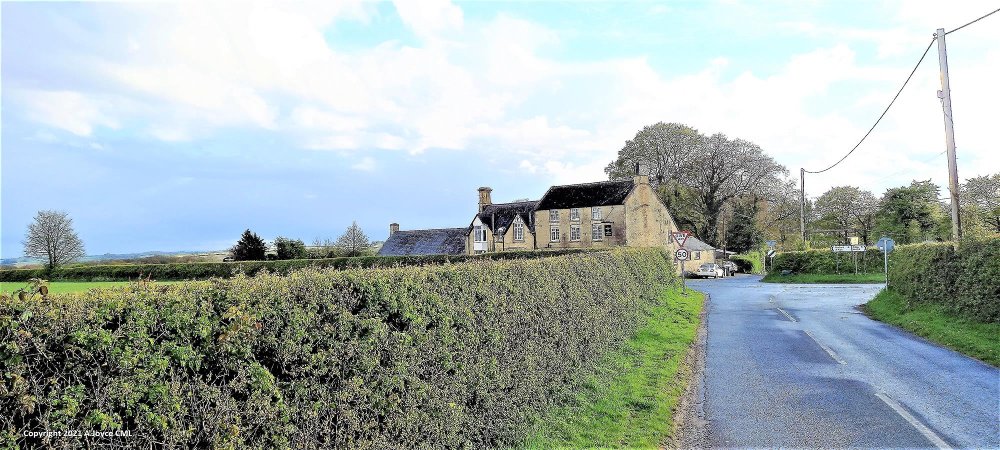 COTSWOLD OXFORDSHIRE/GLOUCESTER BORDER 