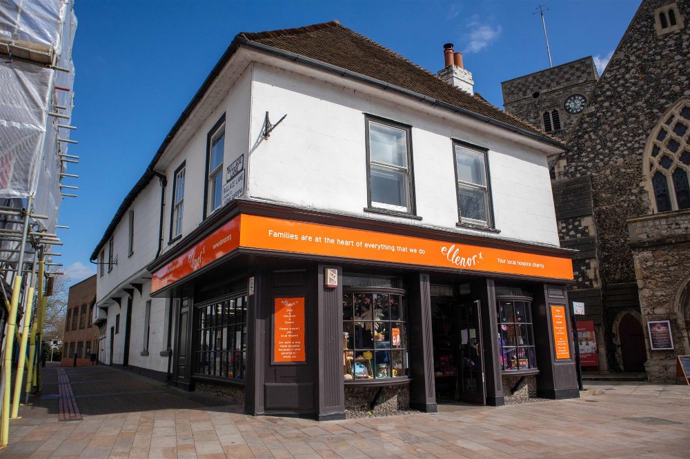 KENT - HIGH STREET RETAIL INVESTMENT (NET YIELD 7.3%)