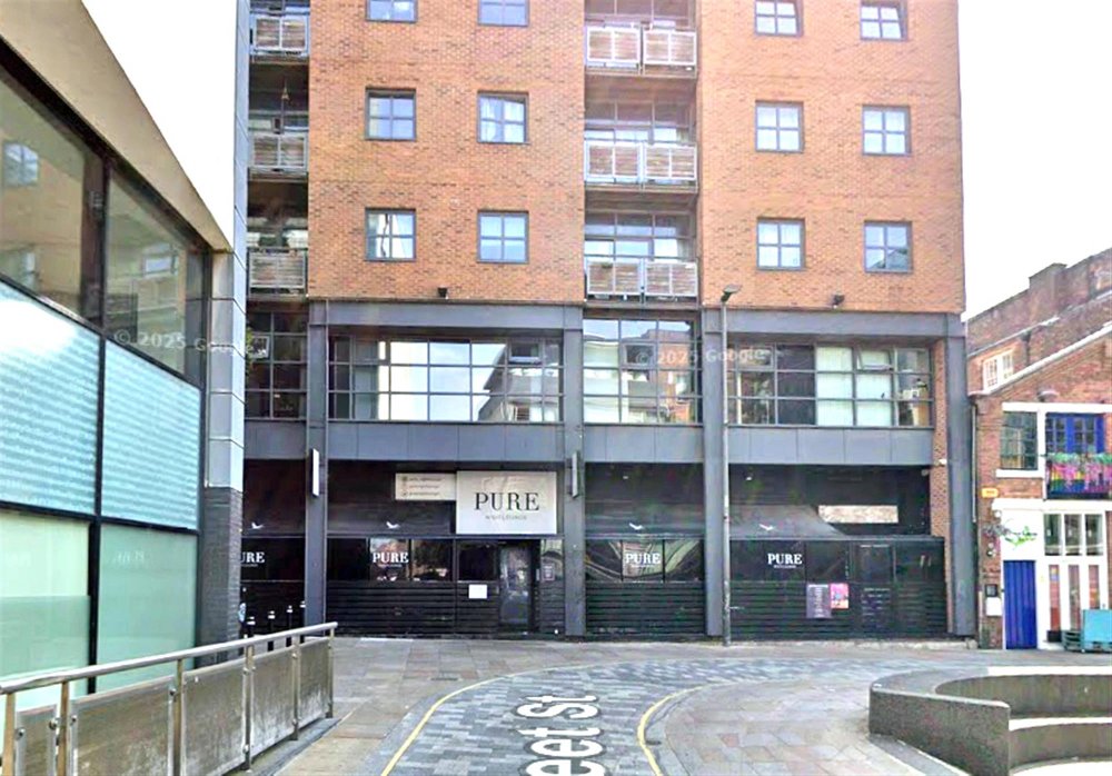 LIVERPOOL CITY CENTRE - STYLISH LATE NIGHT R&B VENUE