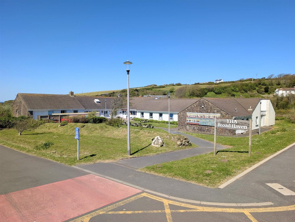 YHA BROAD HAVEN - 84 BED YOUTH HOSTEL IN SCENIC PEMBROKESHIRE VILLAGE
