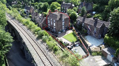 IRONBRIDGE GORGE - UNESCO WORLD HERITAGE SITE - HISTORIC GUEST HOUSE AT HEART OF SOUGHT AFTER VILLAGE LOCATION