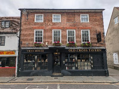 HERTFORDSHIRE - INVESTMENT PROPERTY WITH RESIDENTIAL OPPORTUNITY ABOVE